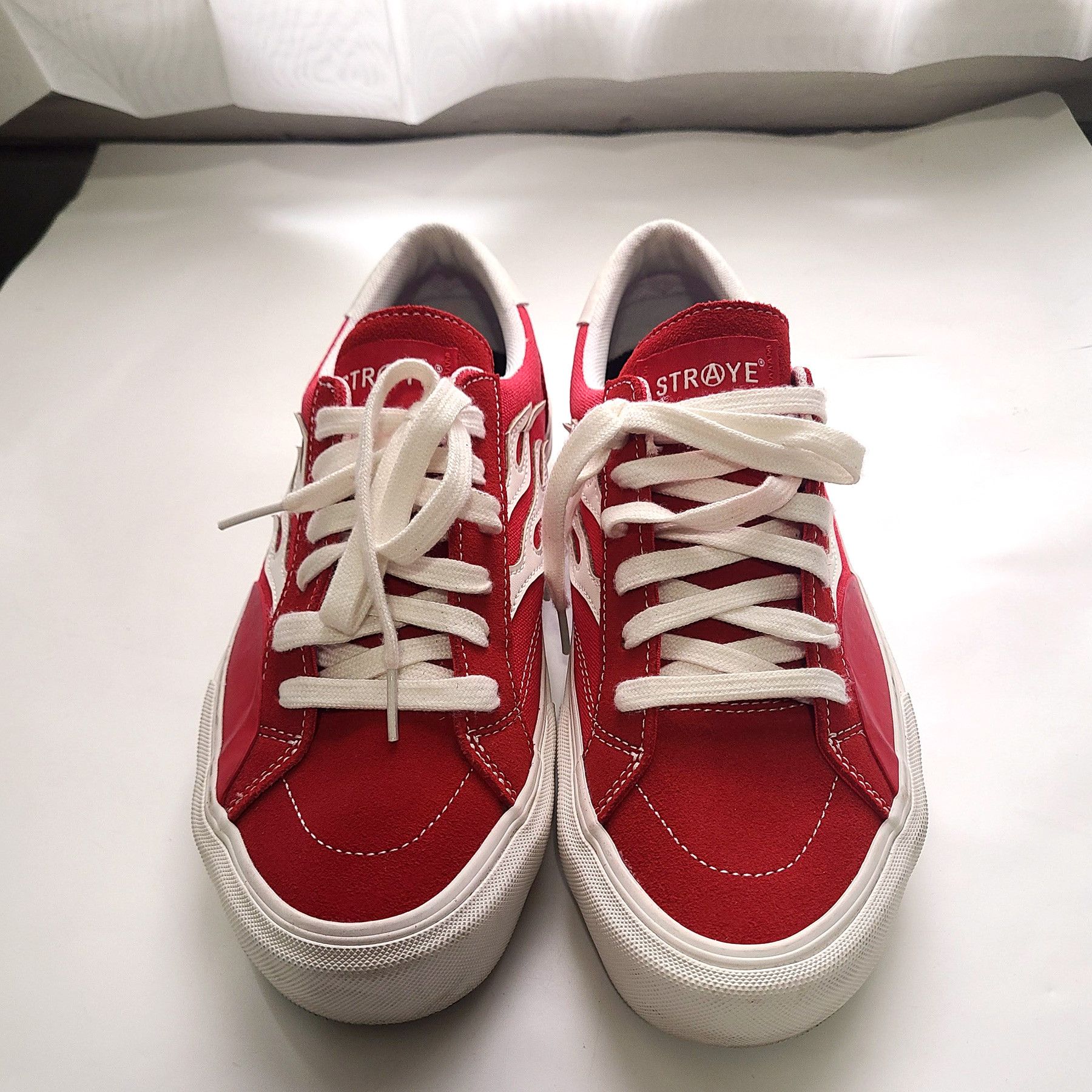 STRAYE Straye Logan Flame Red Suede Skate Shoes Casual Size US 10 / EU 43 - 5 Thumbnail