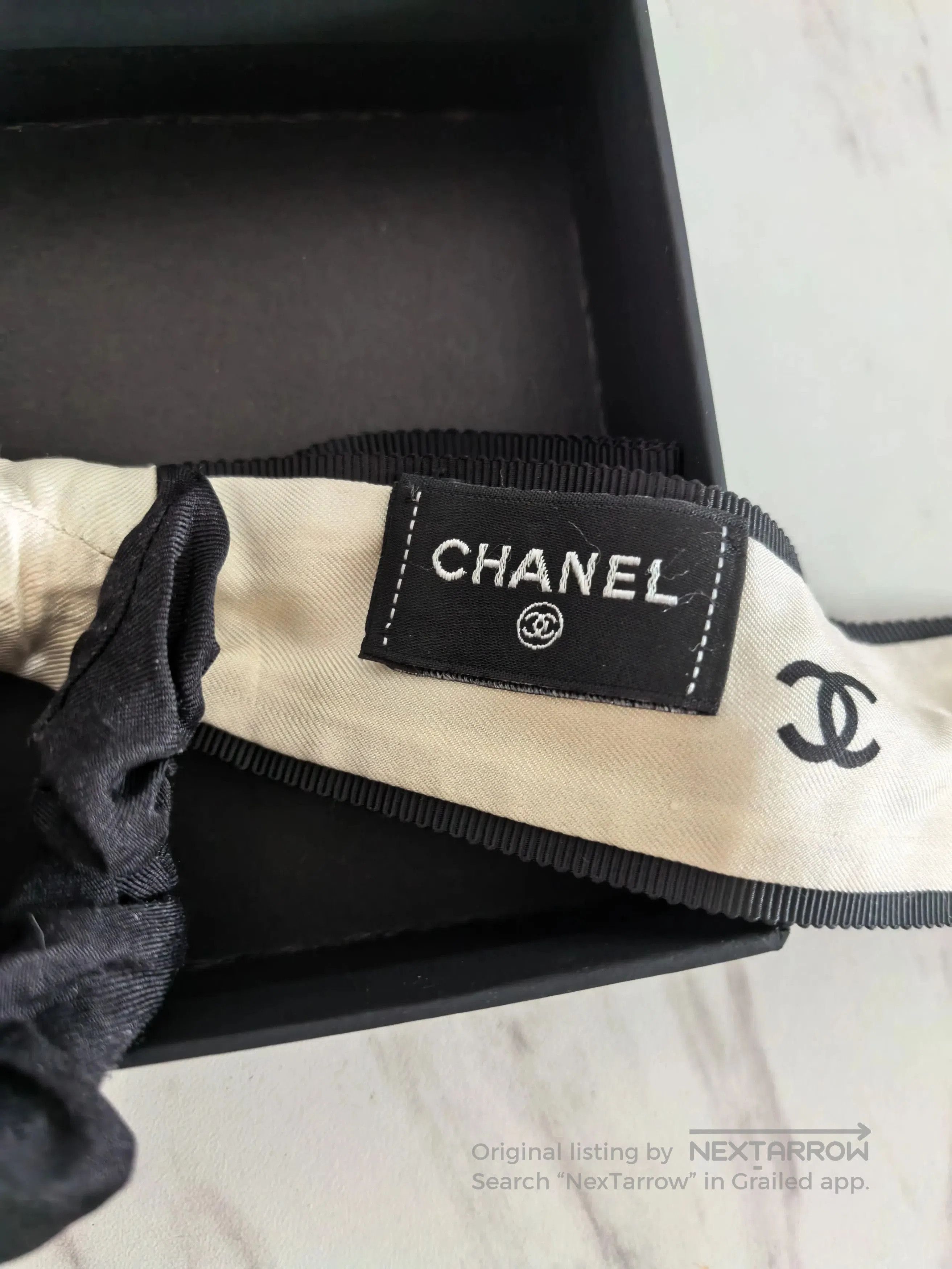 Chanel Chanel Ribbon Bow Hair Scrunchie. Size ONE SIZE - 3 Thumbnail