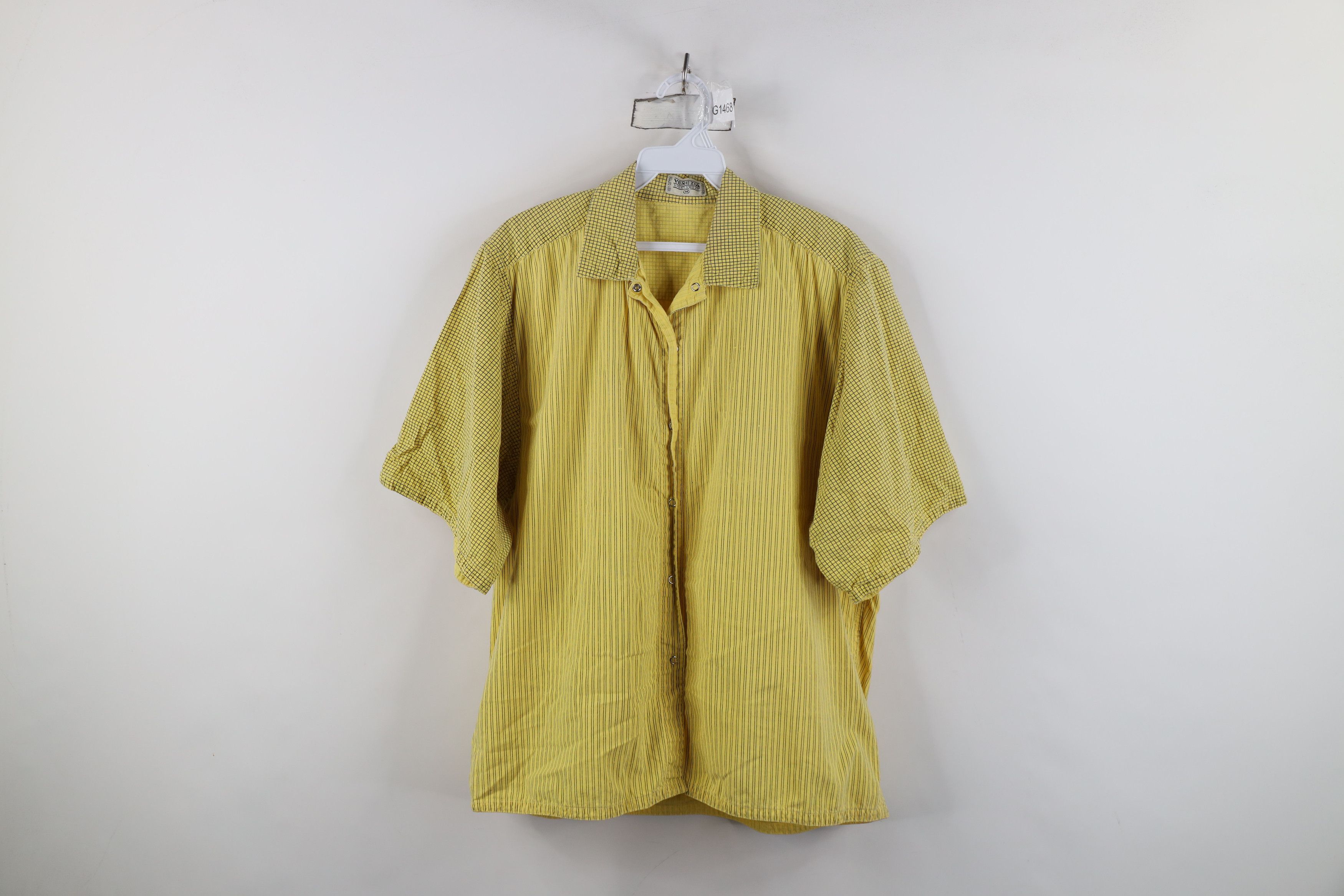 Vintage Vintage 90s Streetwear Boxy Baggy Button Shirt Yellow Size M / US 6-8 / IT 42-44 - 1 Thumbnail