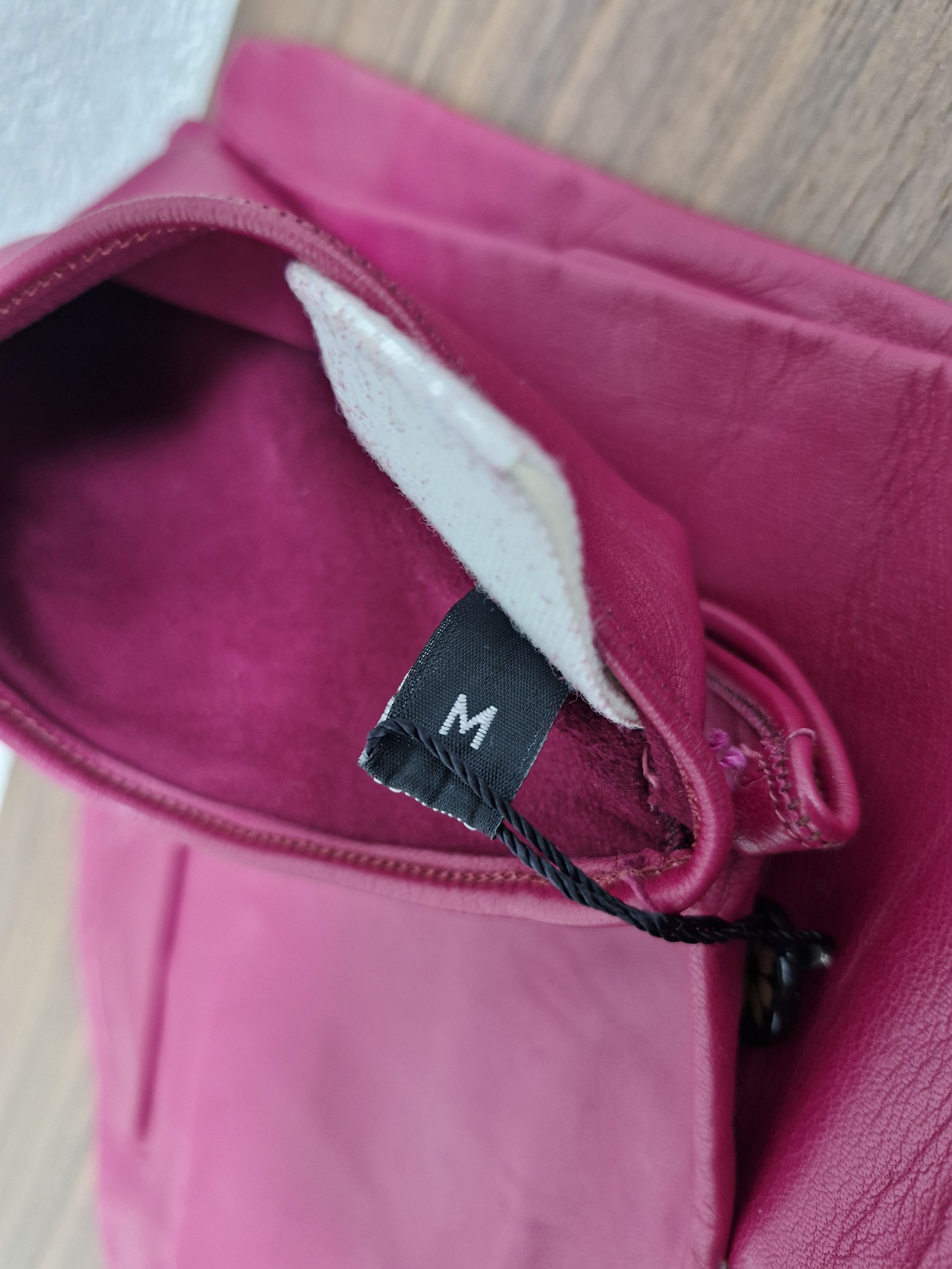 Maison Margiela MAISON MARGIELA Rose Leather Tabi Gloves Size ONE SIZE - 5 Thumbnail
