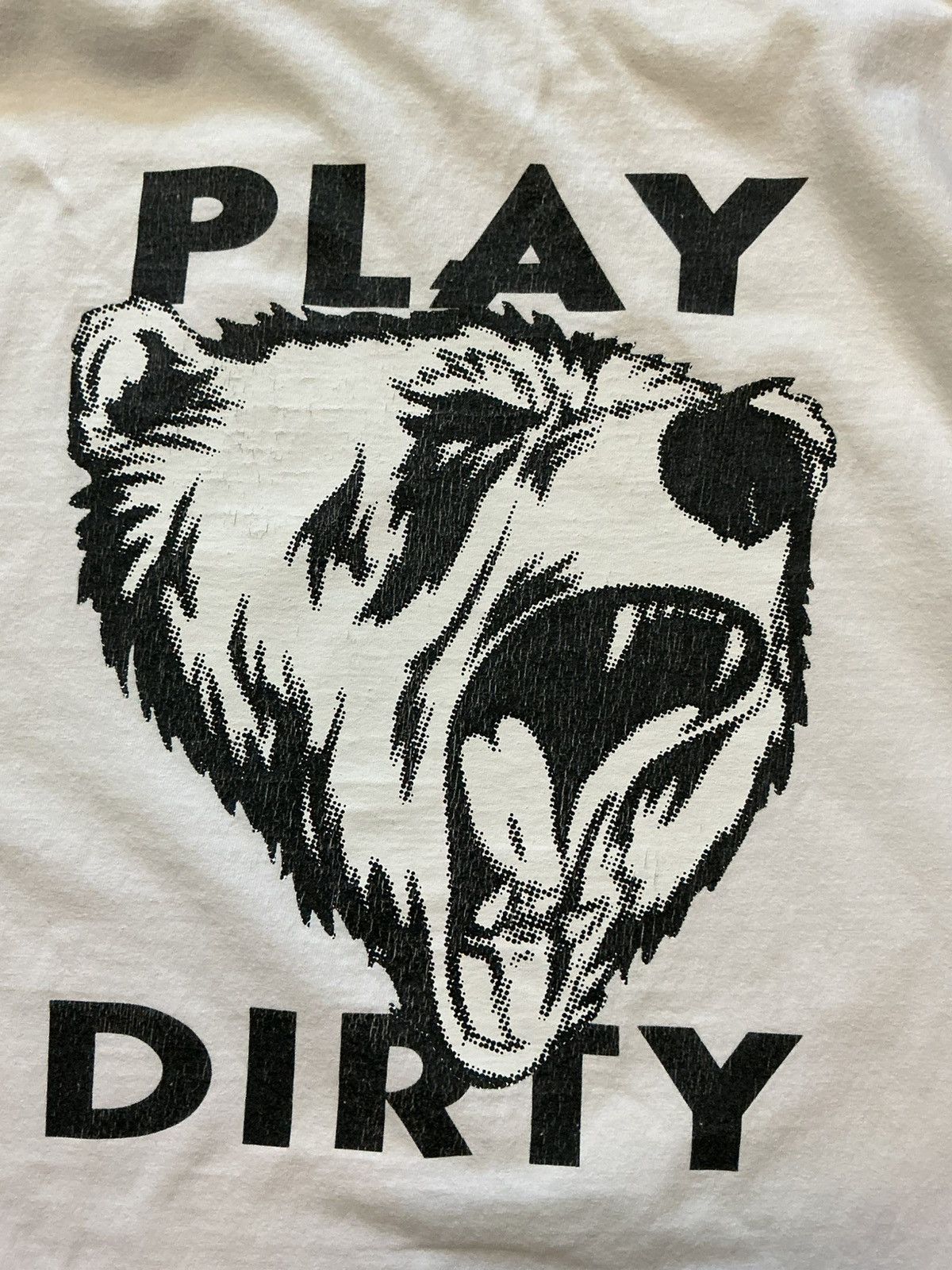 Undefeated Undefeated Play Dirty Five Strike Vintage Y2K Bear T-Shirt Size US L / EU 52-54 / 3 - 9 Thumbnail