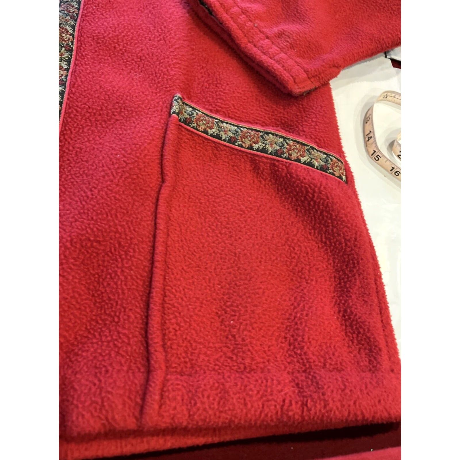 Vintage VINTAGE Alps Jacket, Hooded Fleece Zip, Red, Floral Tapestry Trim, Long, Pockets, M, Women's, 90s Bohemian, Fall/Winter, Cozy, Coat, Coat/Jacket Size M / US 6-8 / IT 42-44 - 7 Thumbnail