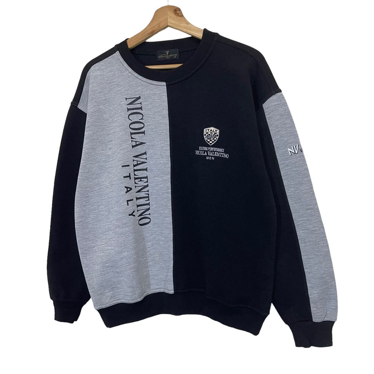 Designer Vintage Nicola Valentino Crewneck Sweatshirt Size M Size US M / EU 48-50 / 2 - 3 Thumbnail
