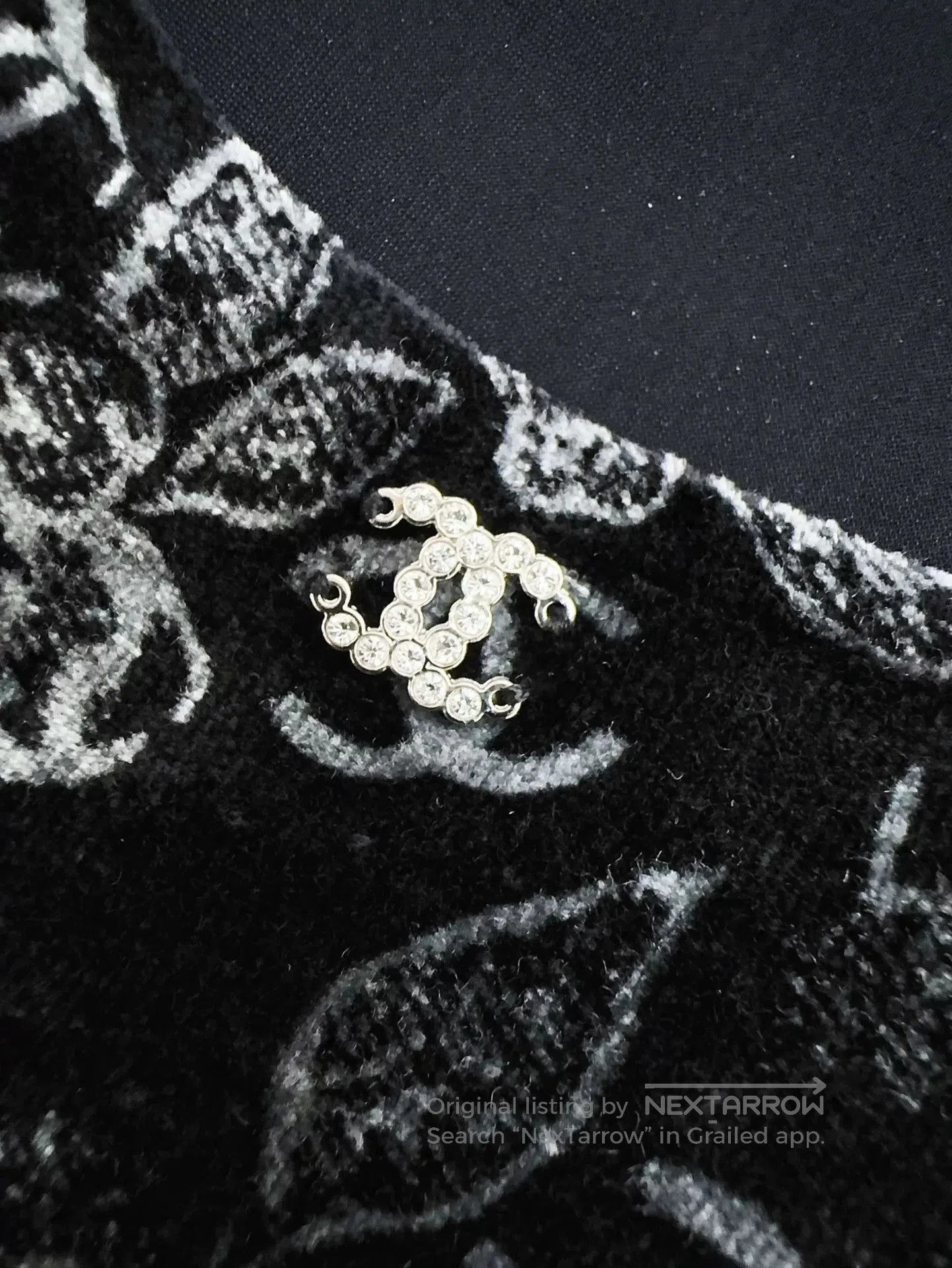 Chanel Chanel 24B Burnout Velvet Short-Sleeve T-Shirt. Size US M / EU 48-50 / 2 - 3 Thumbnail