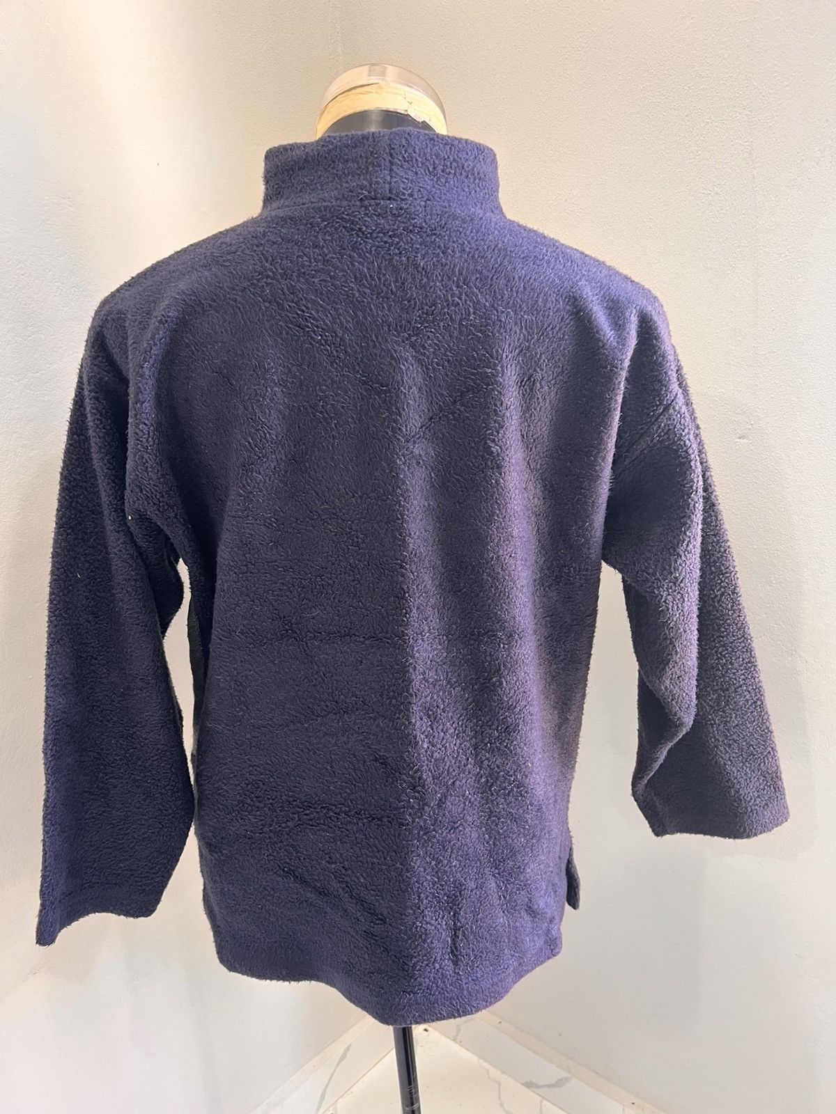 Disney × Vintage Vintage Disney Wool Sweatshirt Size US XL / EU 56 / 4 - 4 Thumbnail