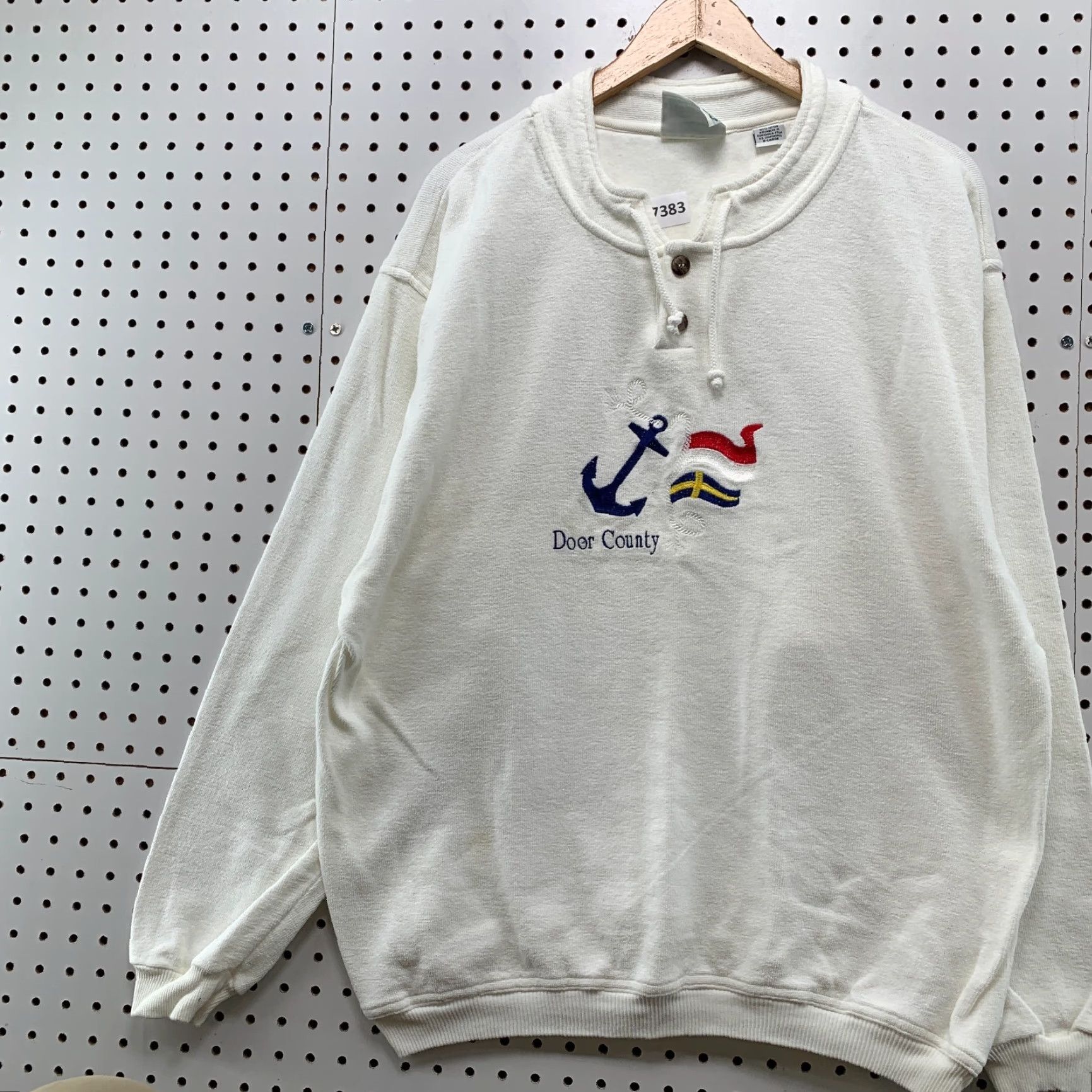 Vintage VINTAGE Up North Sweatshirt Shirt Adult XL White Embroidered 23x29 Pullover Drawstring Men’s Winter Nature Size US XL / EU 56 / 4 - 3 Thumbnail