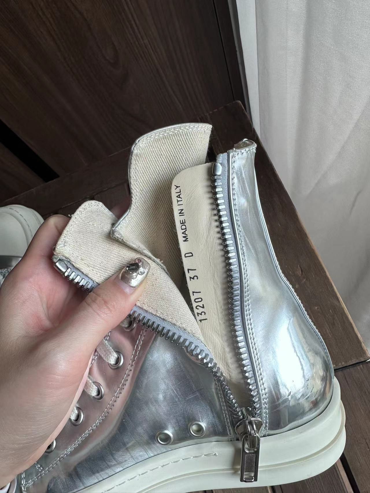 Rick Owens × Rick Owens Drkshdw Rick Owens ramones canvas silver sneakers size 37 Italy wn 7 Size US 7 / IT 37 - 7 Thumbnail