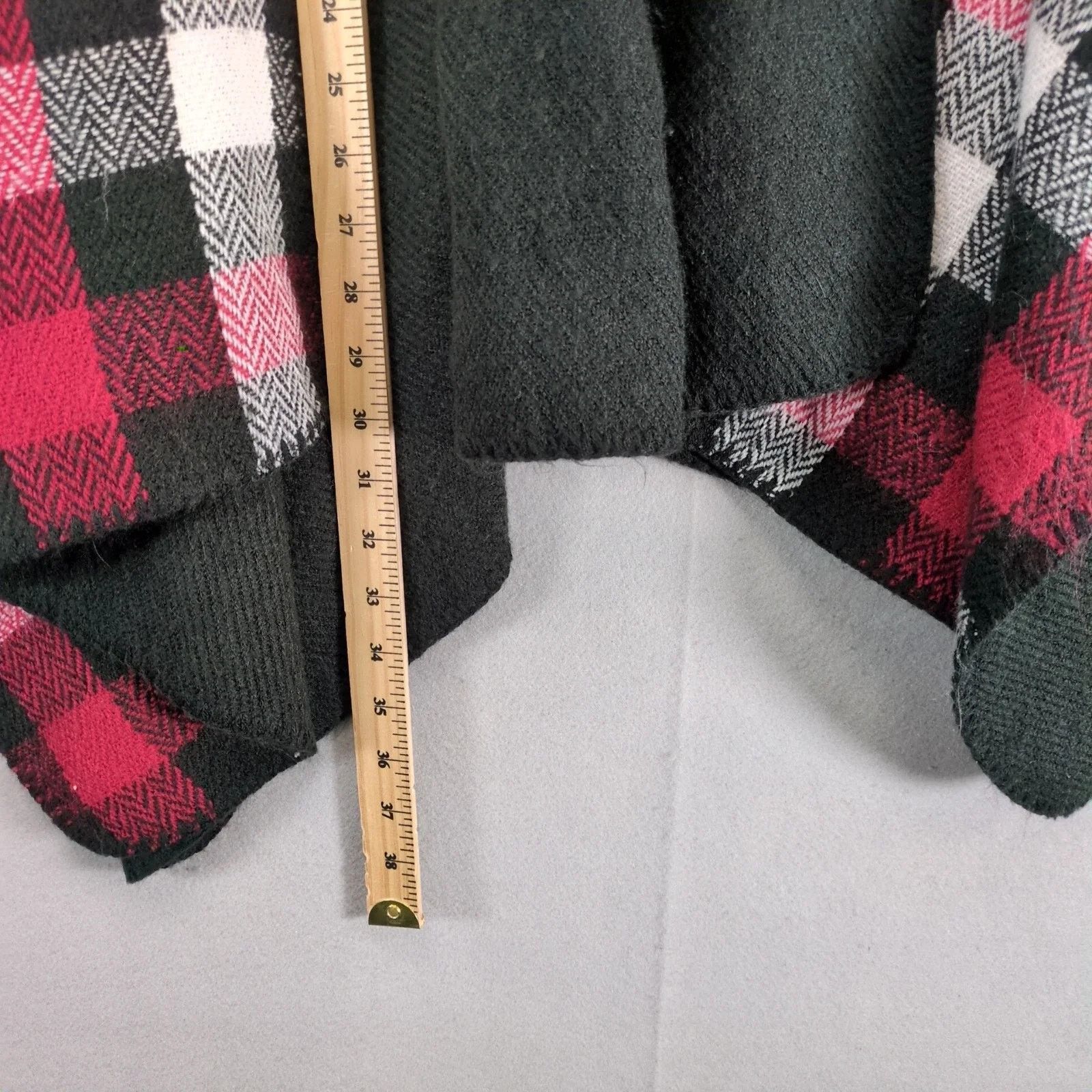 Woolrich Woolen Mills Woolrich Reversible Poncho Womens Red Plaid Black Open Front Size ONE SIZE - 5 Thumbnail