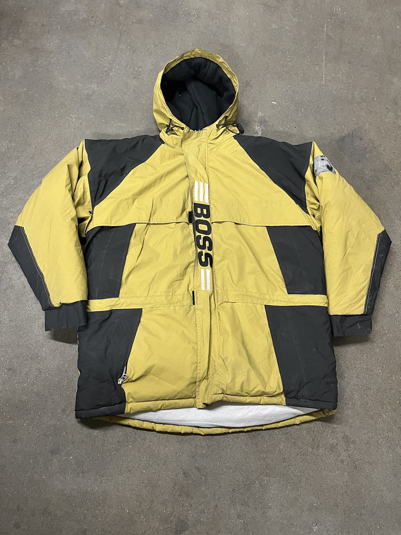 Hugo Boss × Vintage Vintage 2000s Hugo Boss PVC Rubberized Parka Size M Size US M / EU 48-50 / 2 - 1 Thumbnail