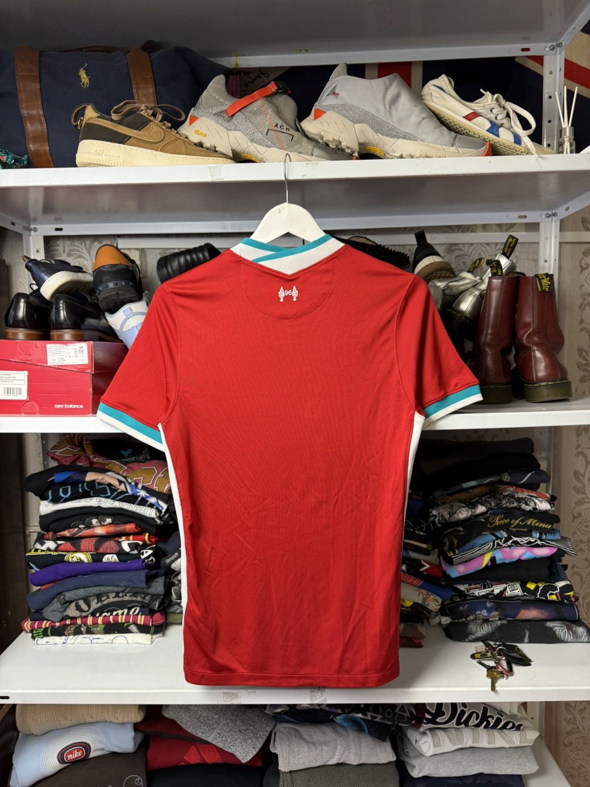 Nike Vintage Liverpool Soccer Jersey Sportwear Nike tee Size US S / EU 44-46 / 1 - 3 Thumbnail