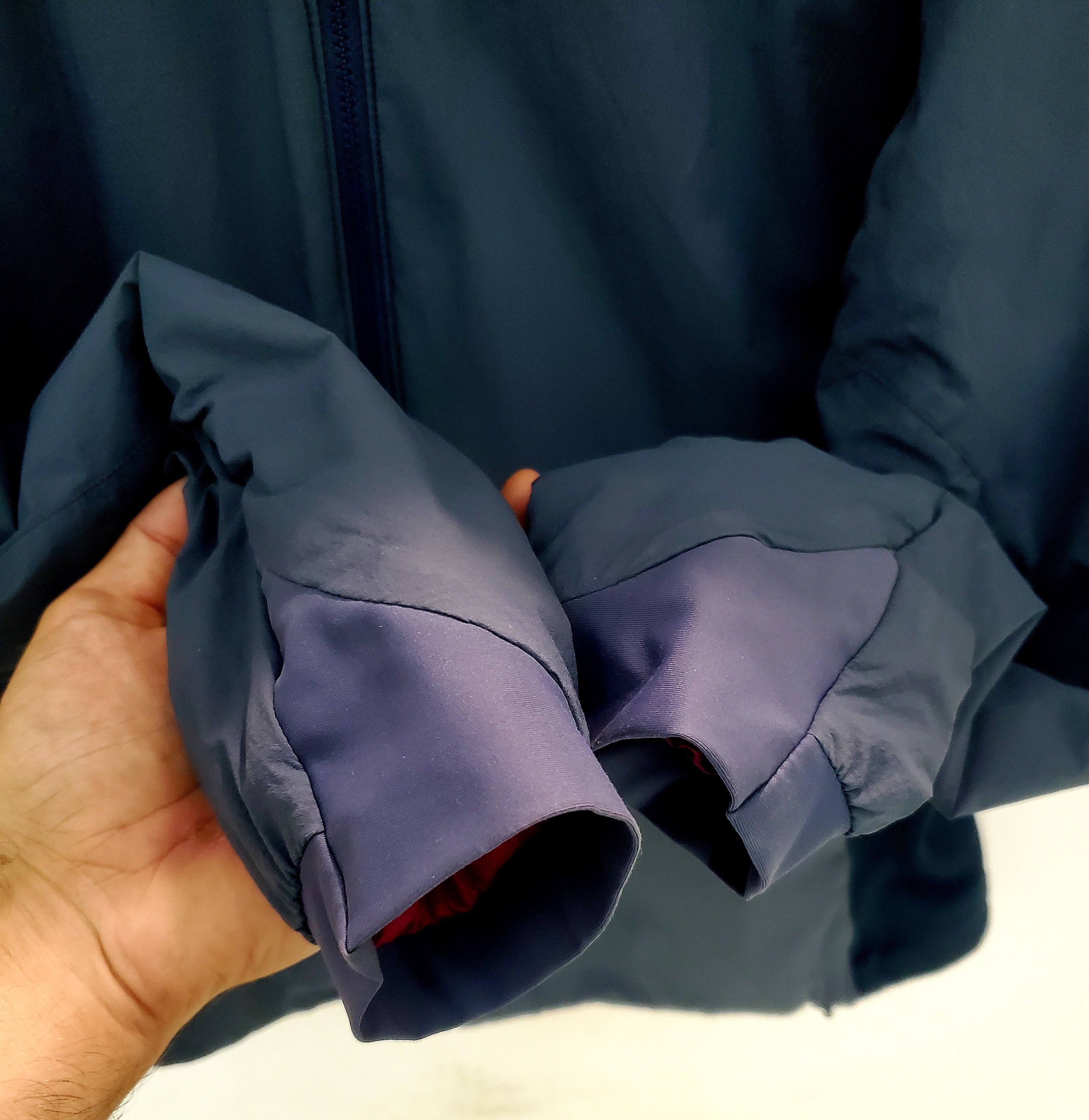 Arc'teryx Arc'teryx Atom Hoody Navy Blue gray perfect condition size M Size M / US 6-8 / IT 42-44 - 3 Thumbnail