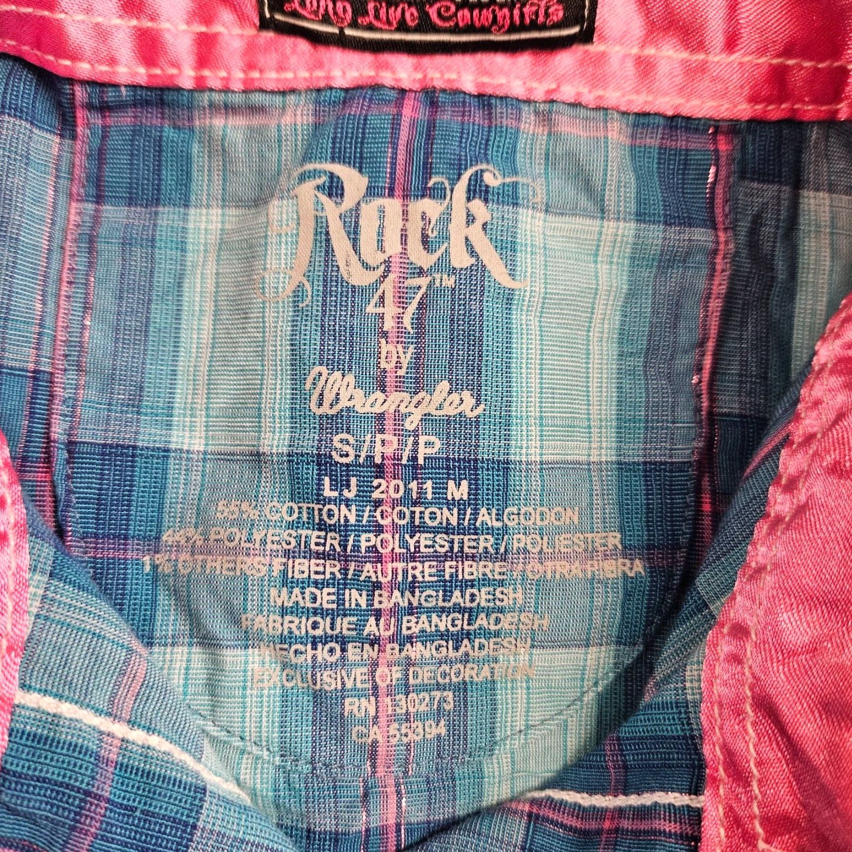 Wrangler Rock 47 by Wrangler Womens Pearl Snap Shirt Sz Small Blue Pink Embroidered Size S / US 4 / IT 40 - 6 Thumbnail