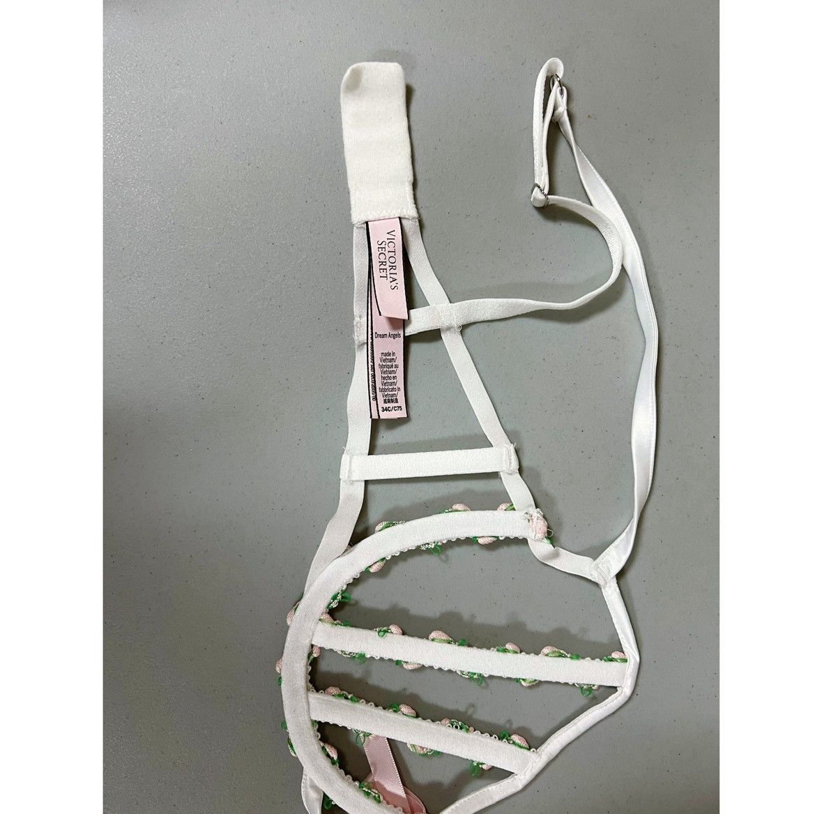 Victoria's Secret White Flowers Floral Cut-Out Bra Bralette Lingerie Size 34C🎀 Size S / US 4 / IT 40 - 6 Thumbnail