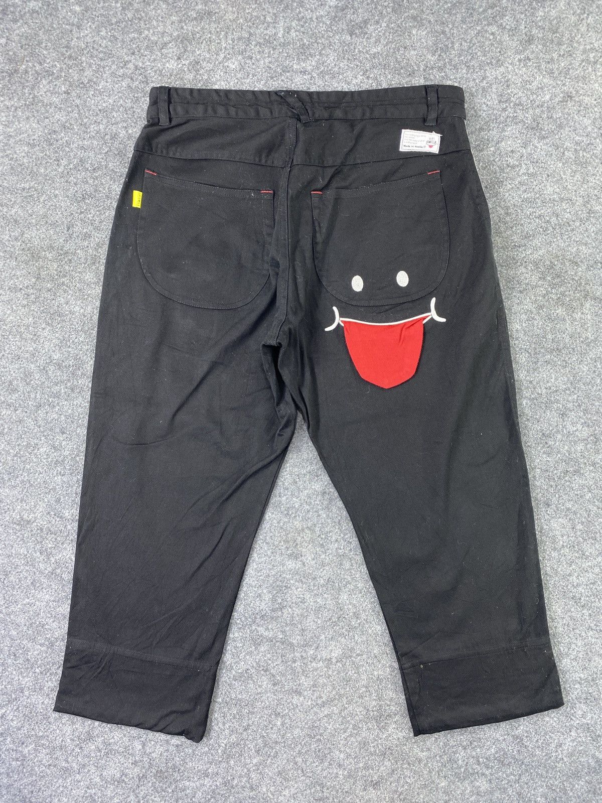 Japanese Brand UP! SMILE MADE IN SMILE 3D Tongue 3 Quarter Shorts -J1109 Size US 31 - 5 Thumbnail