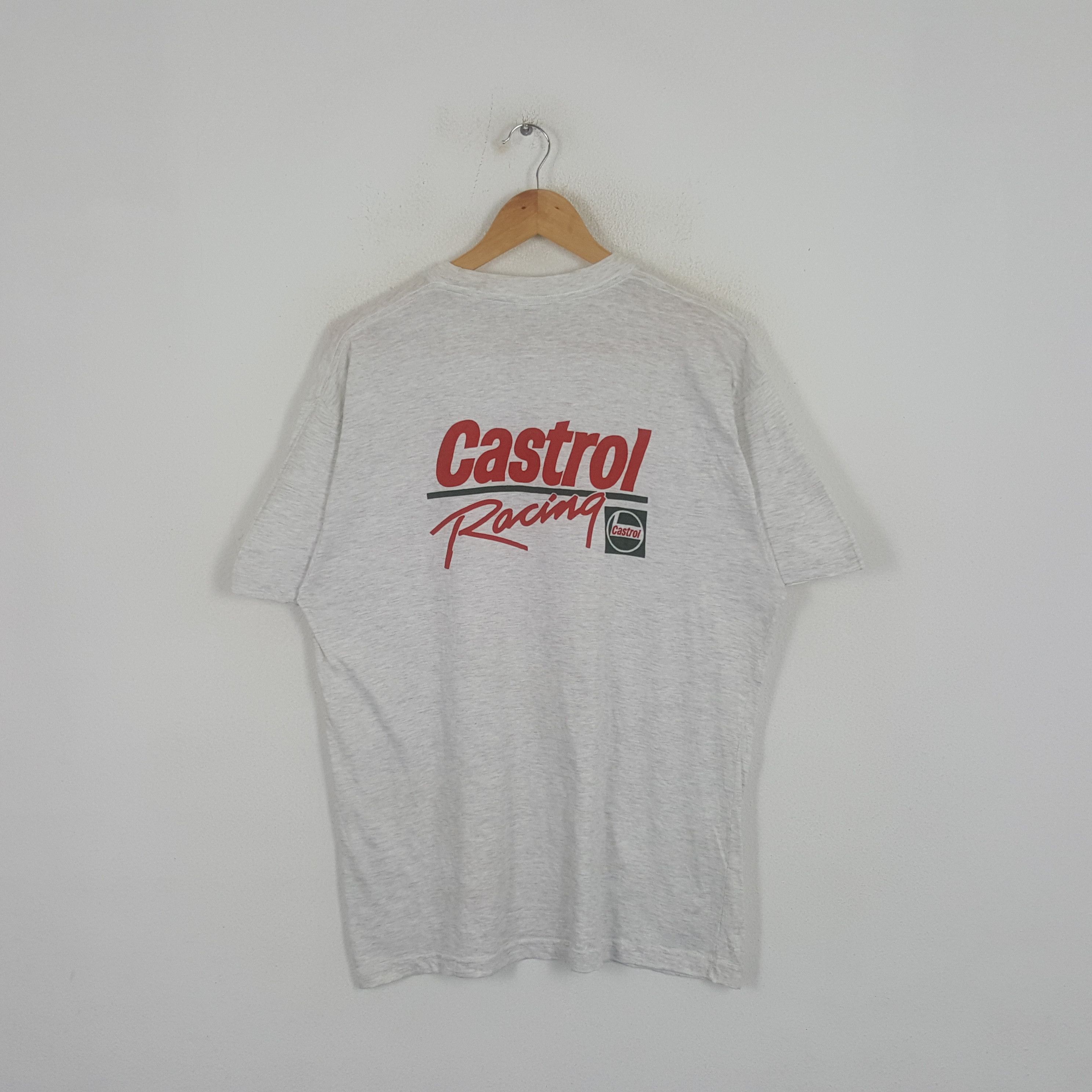 Vintage Castrol Racing Motorsports Oli Lubricant Tshirt