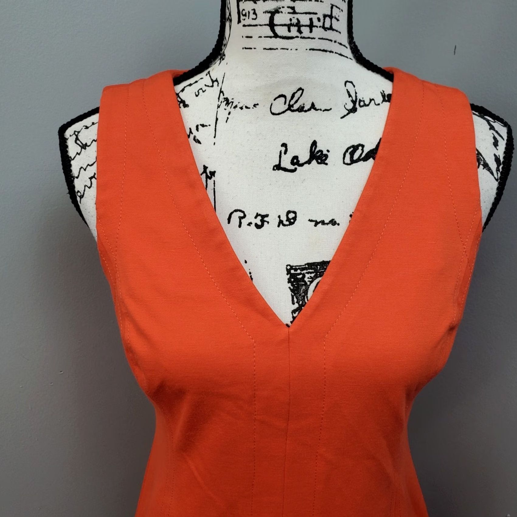 Banana Republic Banana Republic Tank Dress Womens Size 8 Orange Rayon Stretch V-Neck Back Zip Dress Size M / US 6-8 / IT 42-44 - 3 Thumbnail