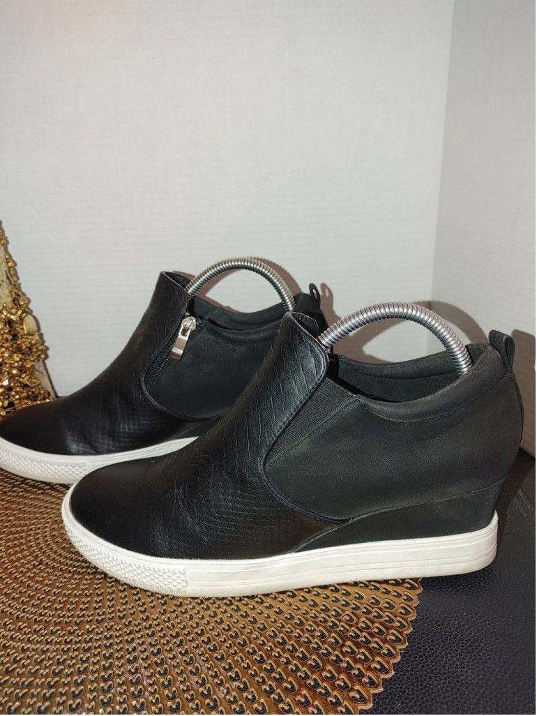 Steve Madden Steve Madden's Size 10 Size US 10 / IT 40 - 1 Thumbnail