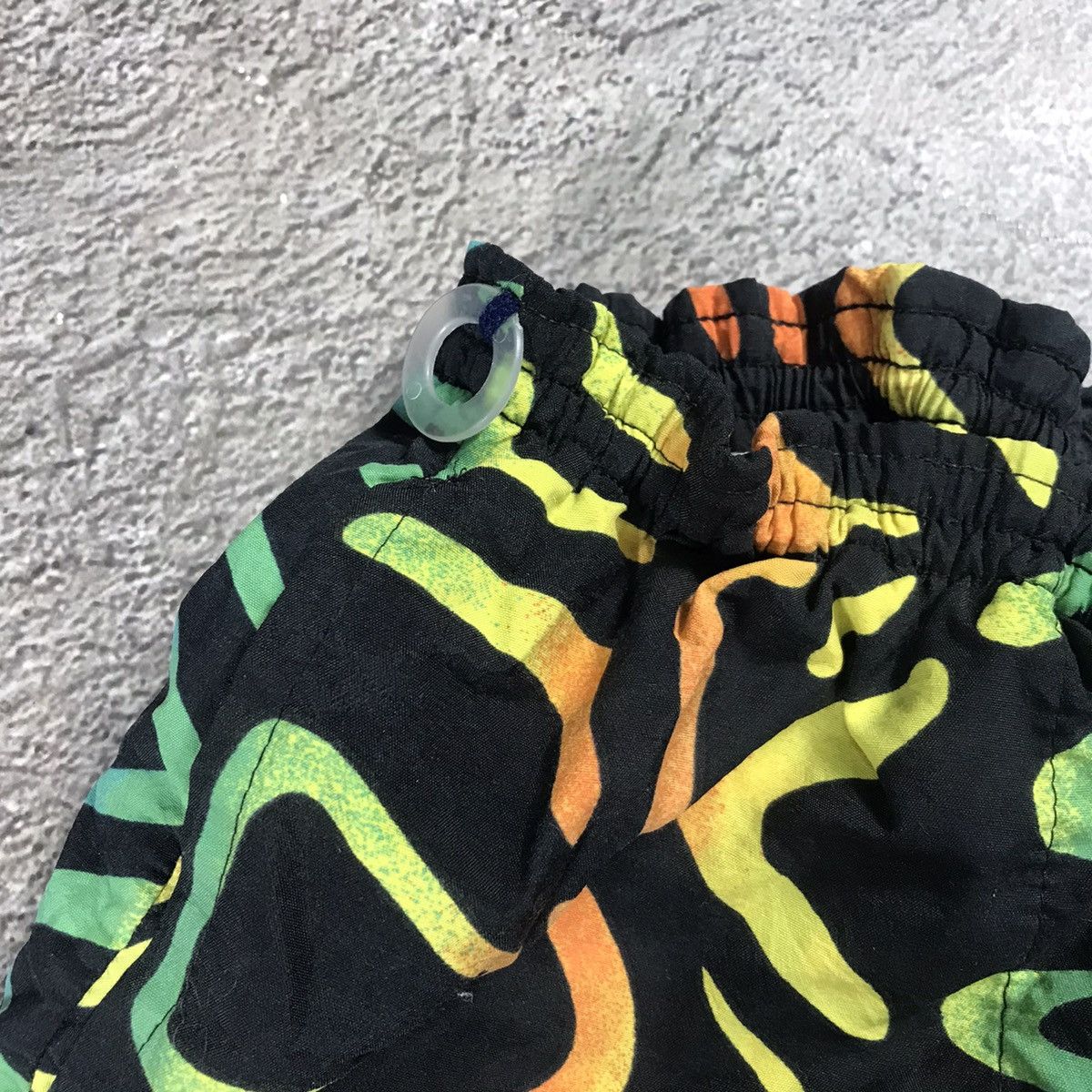 Vintage Y2K Neon All Over Print Baggy Swim Shorts Rave Streetwear 34 Size US 34 / EU 50 - 5 Thumbnail