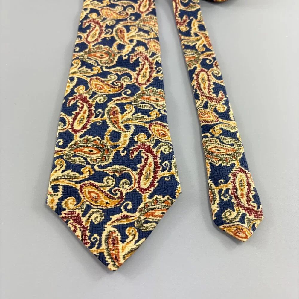 Joseph Abboud Joseph Abboud Navy / Beige Paisley Men's Tie 4" x 60" NWT Size ONE SIZE - 2 Thumbnail