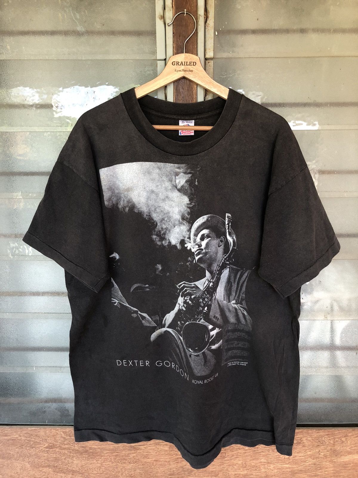Vintage Vintage 90's Dexter Gordon American Jazz Distresed Shirt Tee Size US XL / EU 56 / 4 - 2 Thumbnail