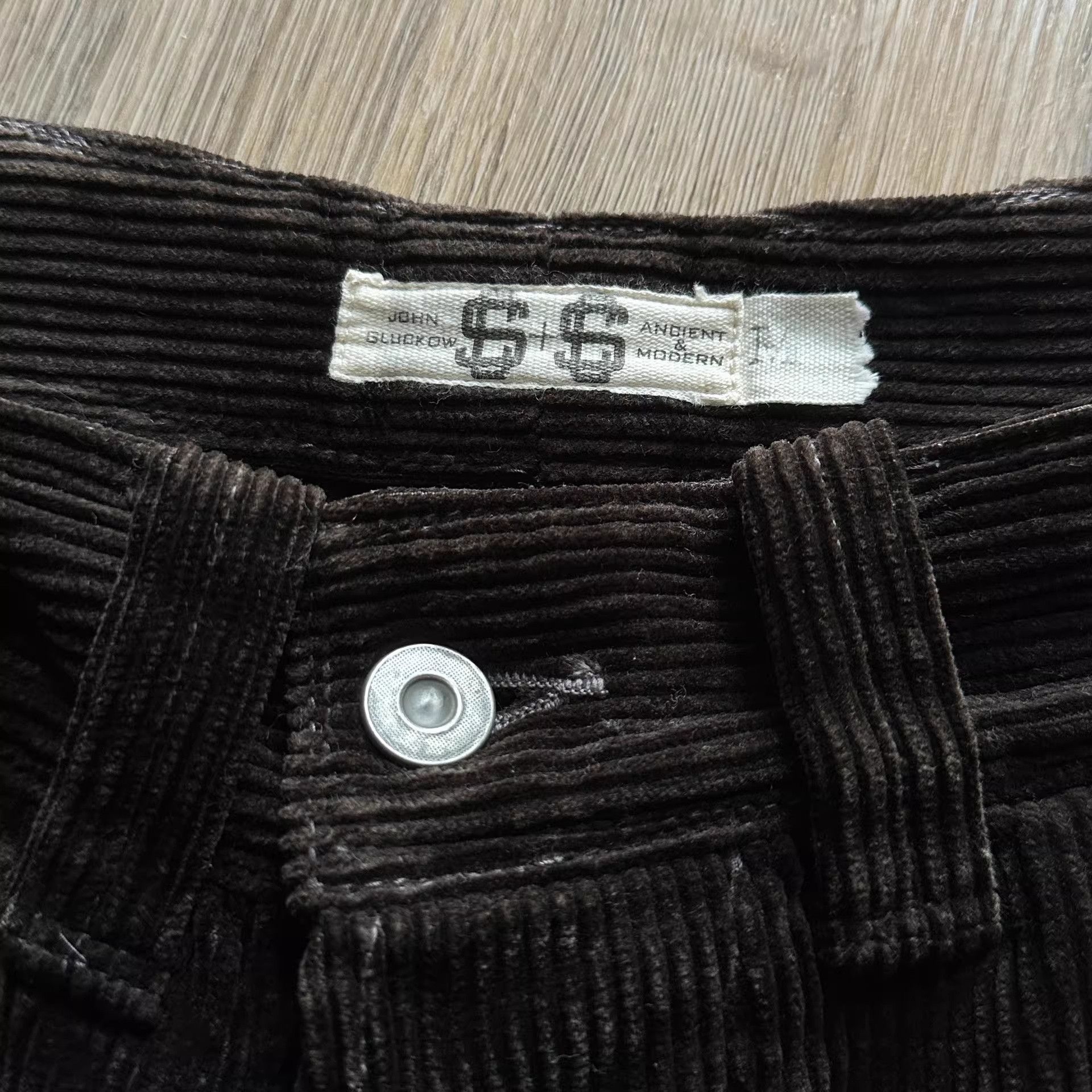 Jelado Jelado John Gluckow Discontinued Corduroy Painter Pants Size US 34 / EU 50 - 2 Thumbnail