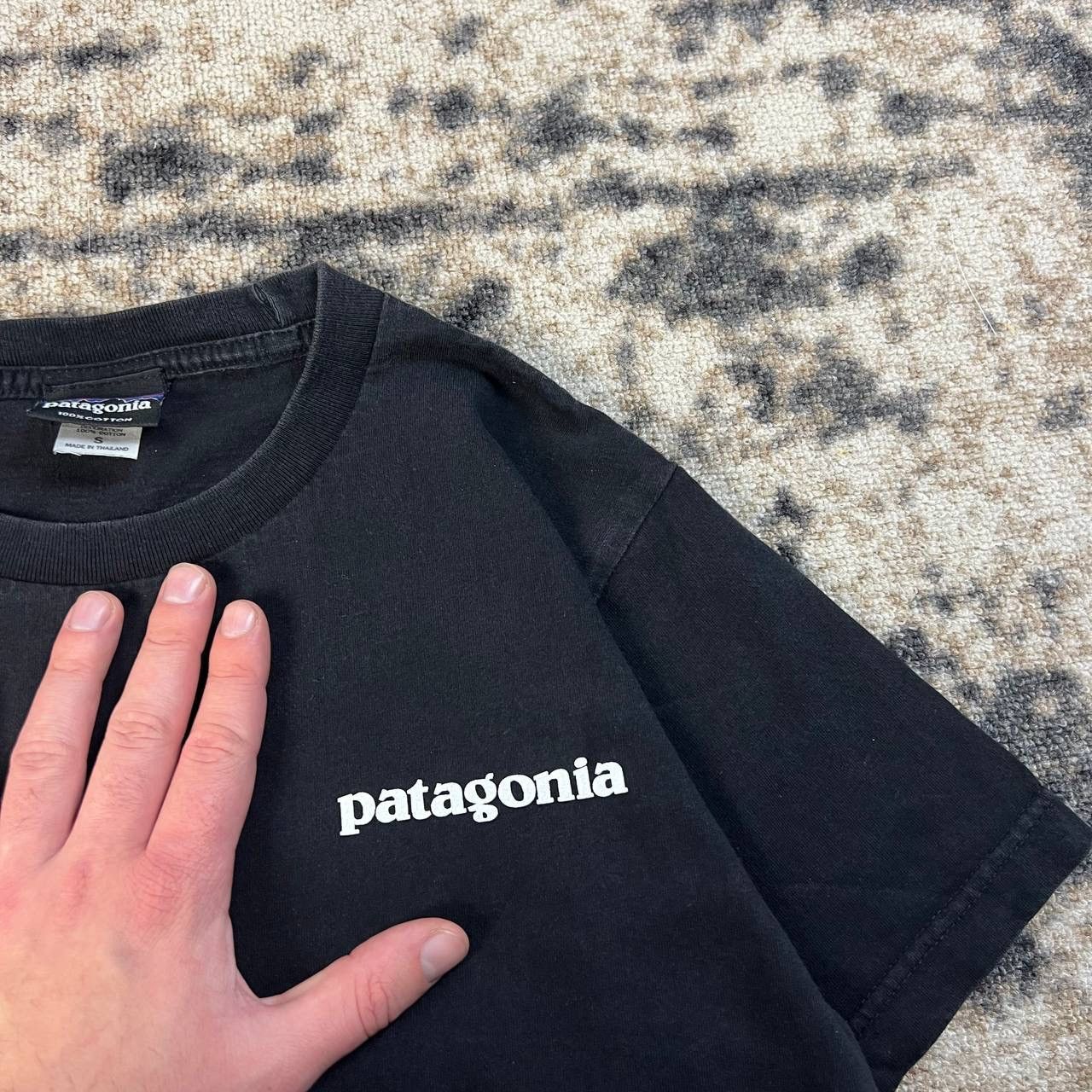 Patagonia Patagonia Big Logo Vintage T-Shirt Streetwear Style 1TS17 Size US S / EU 44-46 / 1 - 7 Thumbnail