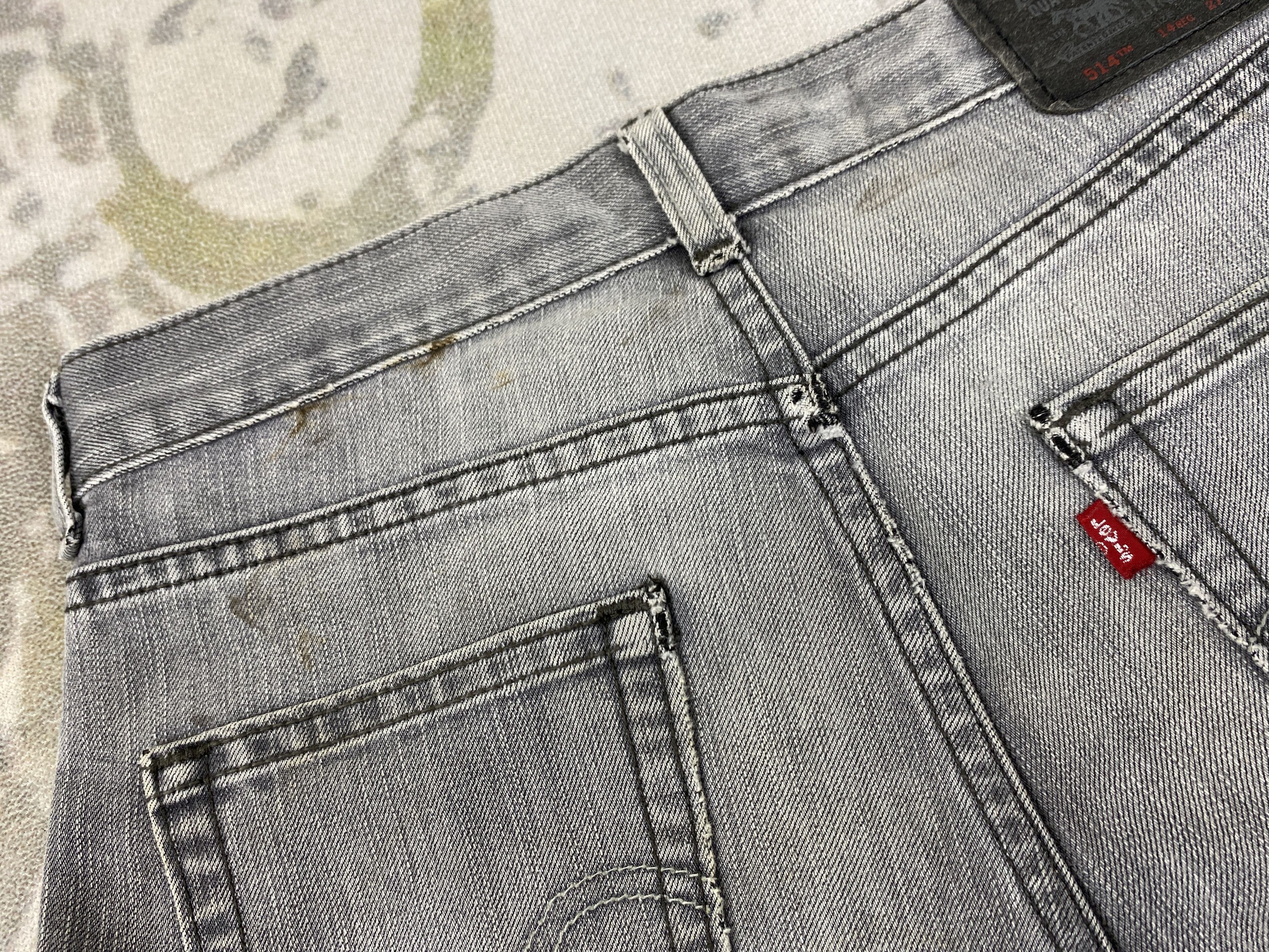 Levi's Distressed Grey Vintage Levi's 514 29x28.5 Denim -JN1932 Size US 29 - 14 Thumbnail