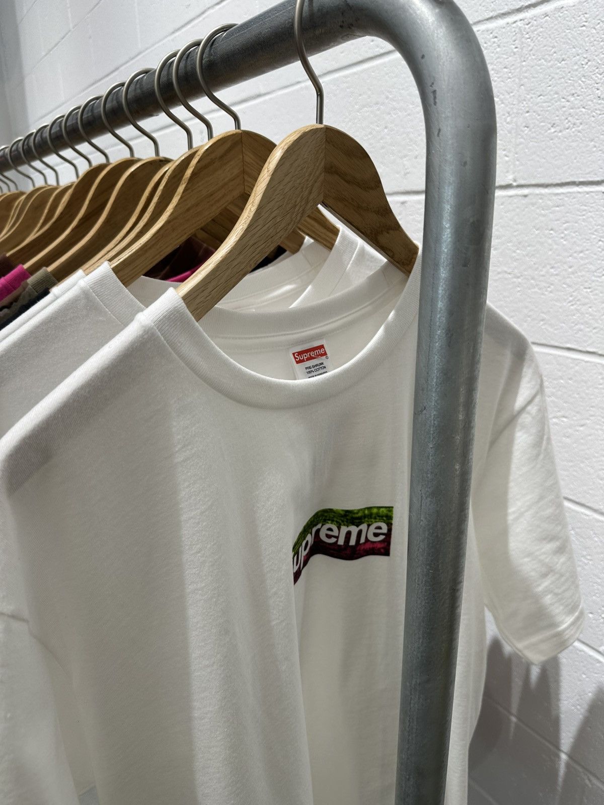Supreme IN HAND Supreme Los Angeles Bogo Size US XL / EU 56 / 4 - 3 Thumbnail