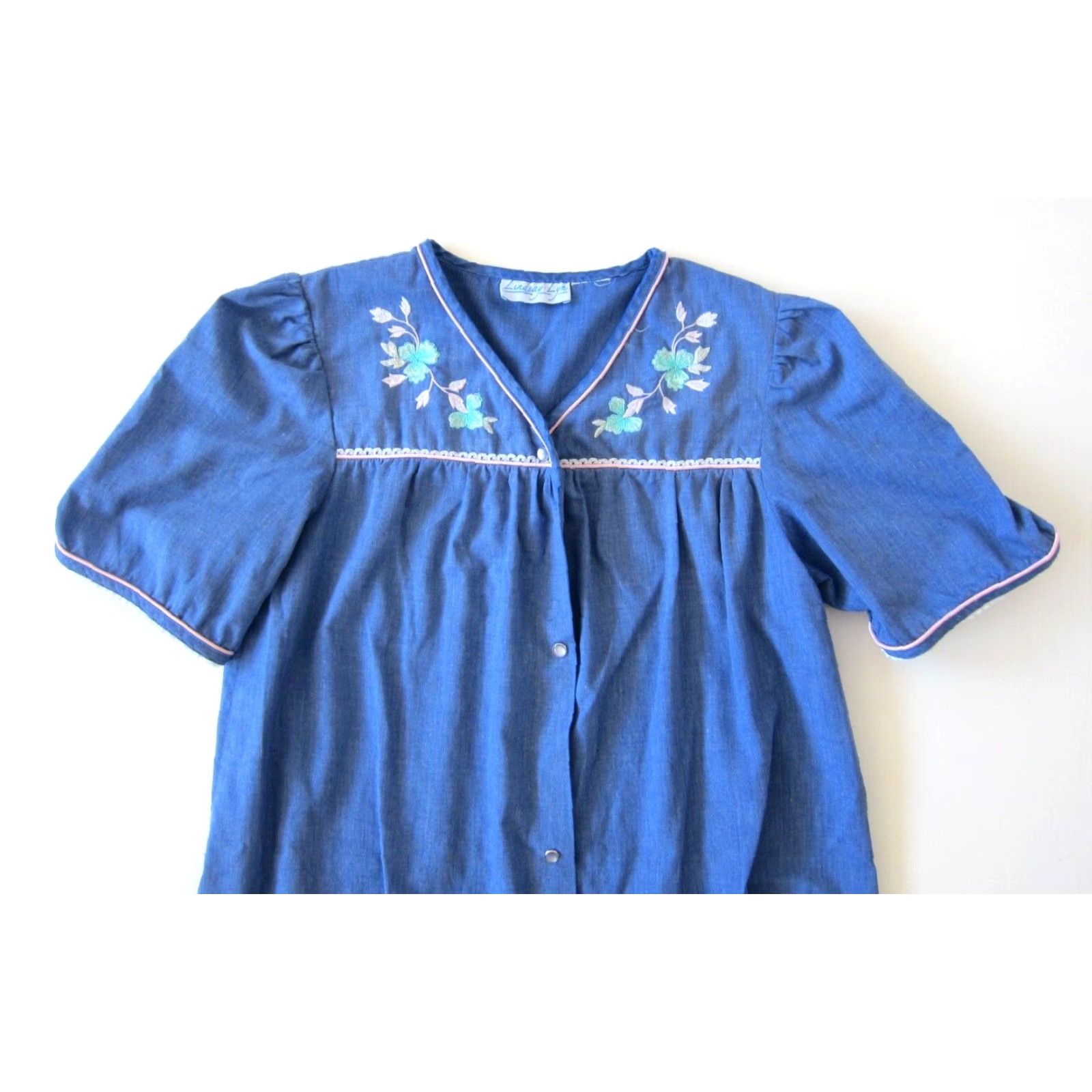 Vintage Lindsay-Lyn Blue Pink Floral Button Down Pocket Nightgown Maxi House Dress S-M Womens Vintage Size S / US 4 / IT 40 - 3 Thumbnail