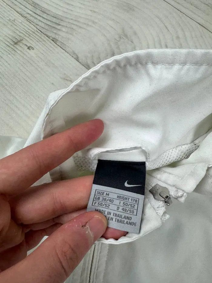 Nike Vintage Nike Nylon Track Jacket 00s Size US M / EU 48-50 / 2 - 21 Thumbnail