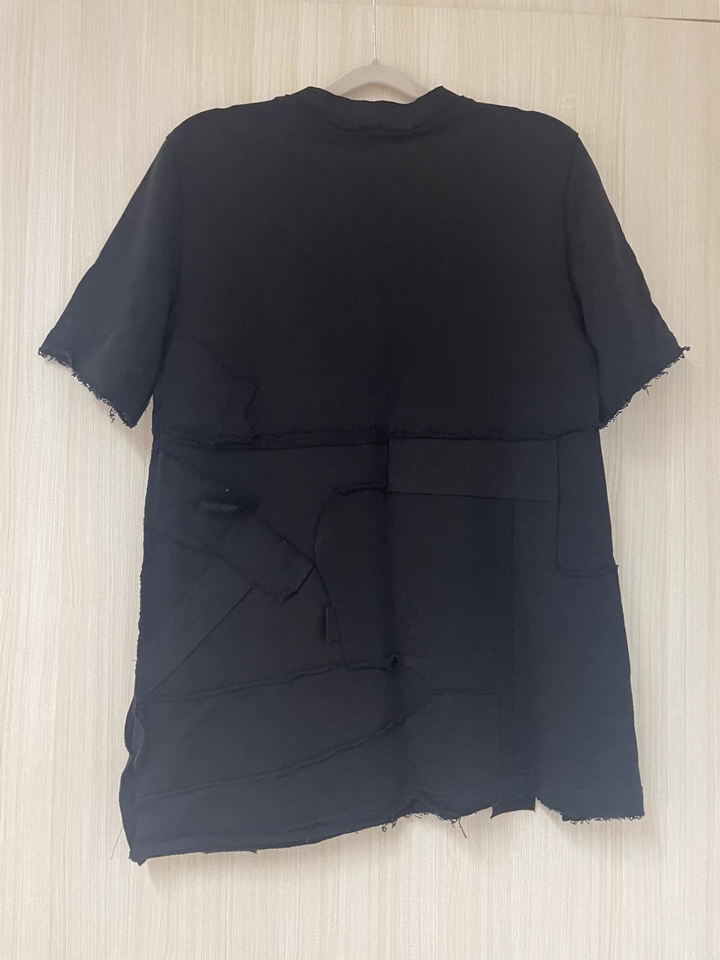 Damir Doma Damir Doma dark style T-shirt with strap decoration Ｑ21 Size US S / EU 44-46 / 1 - 2 Thumbnail