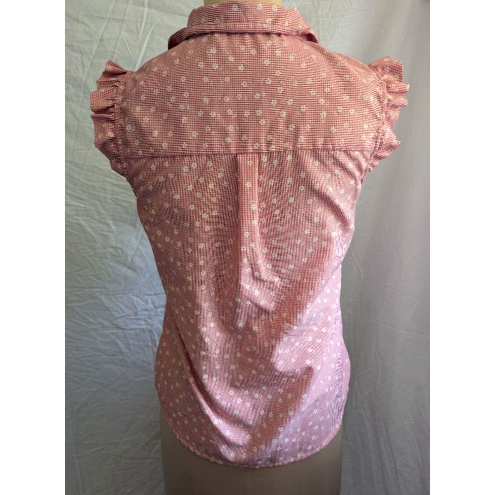 Vintage Love Notes Button-Up Shirt Sleeveless Red Gingham Floral Embroidered Ruffle Small Womens Casual Shirts Size S / US 4 / IT 40 - 3 Thumbnail