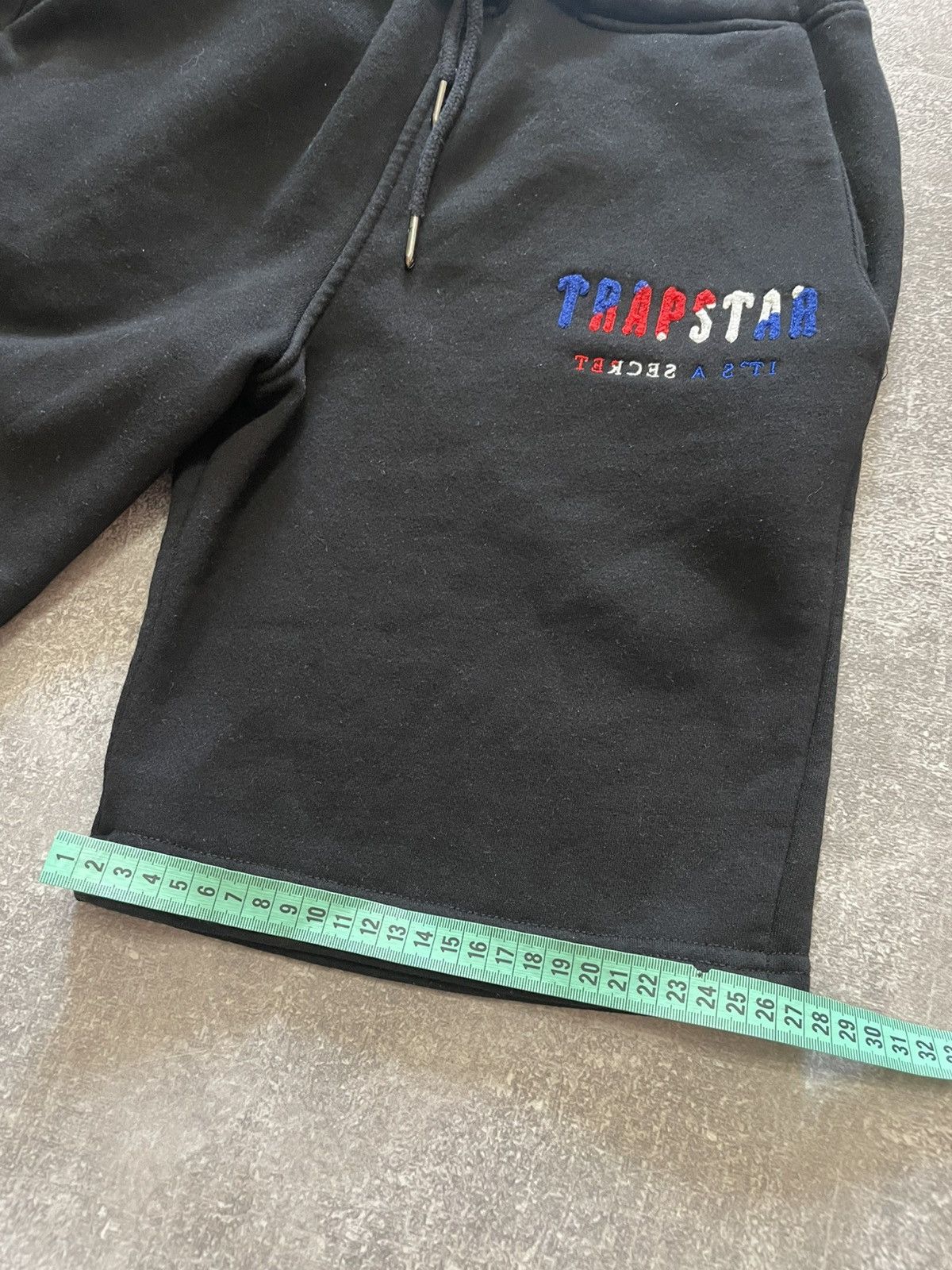 Trapstar London Trapstar Black Sweat Shorts Size S Size US 30 / EU 46 - 14 Thumbnail