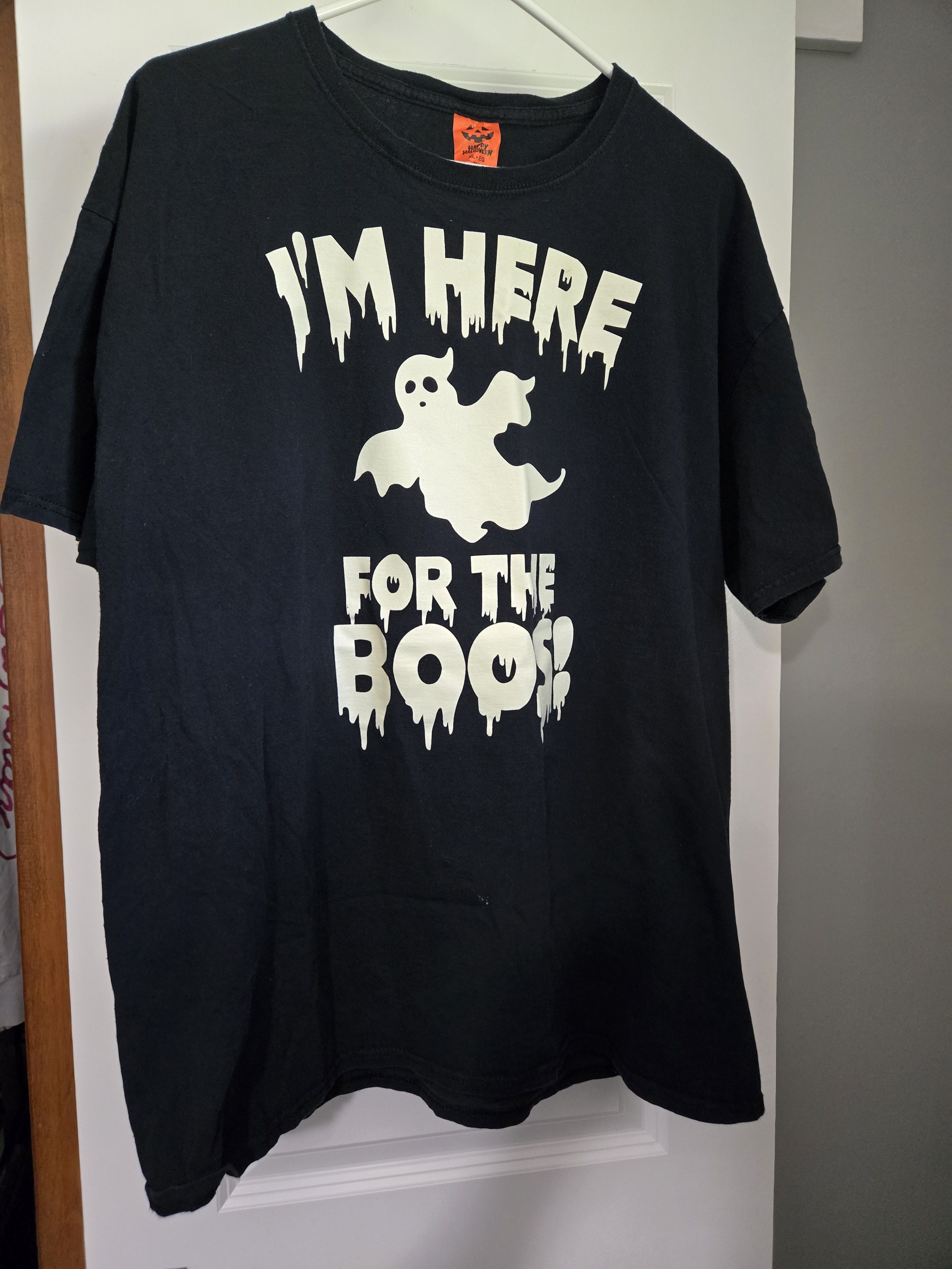 Vintage I'm here for the boos! 👻 Size US XL / EU 56 / 4 - 1 Thumbnail