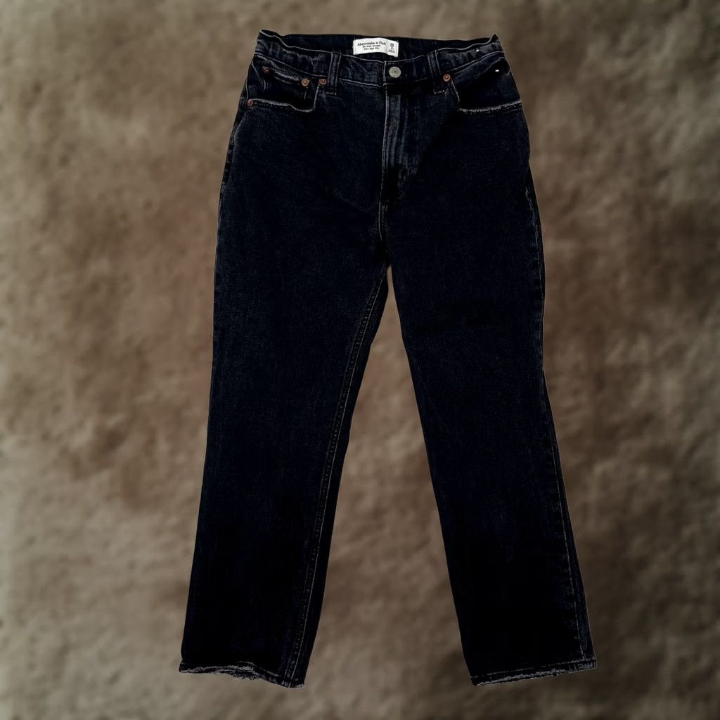 Abercrombie & Fitch Abercrombie & Fitch The Ankle Straight Jeans Womens 2 S Black High Rise Denim Size 26" / US 2 / IT 38 - 1 Thumbnail