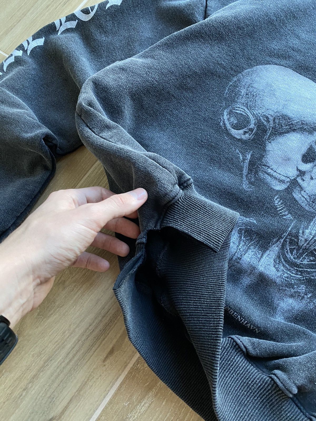 Han Kjobenhavn Han Kjobenhavn Aliens Kisses Sweatshirt Size US S / EU 44-46 / 1 - 4 Thumbnail
