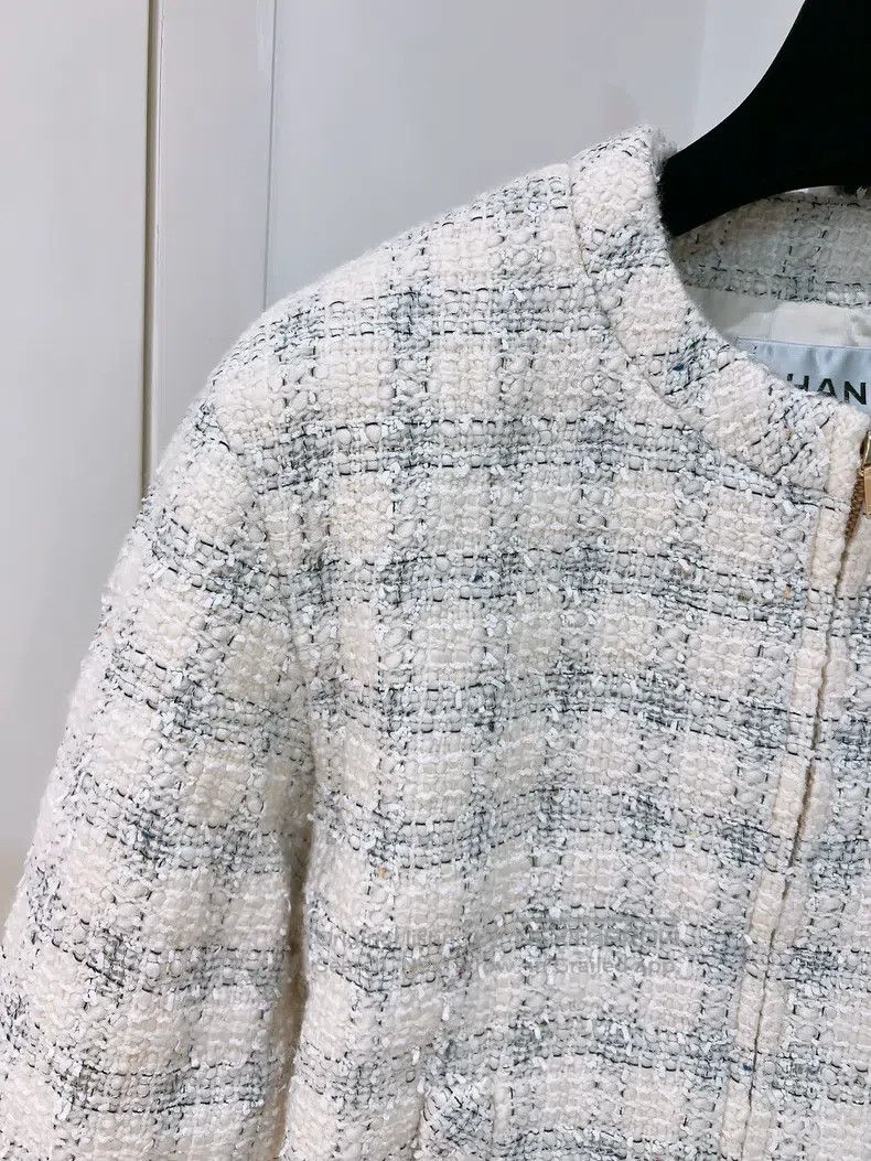 Chanel Chanel Snow series milky white tweed coat Size XS / US 0-2 / IT 36-38 - 3 Thumbnail