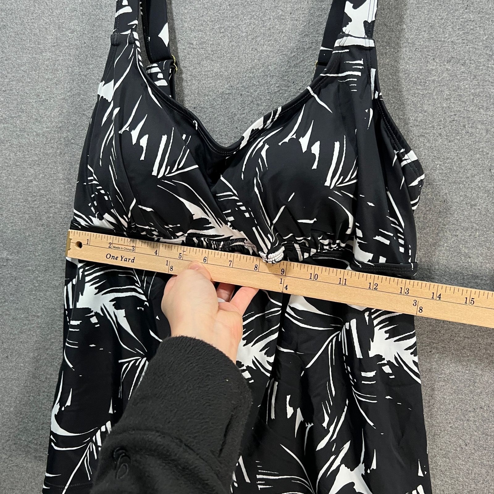 Other Kim Gravel x Swimsuits Scoop Neck Tankini Set w/ Bike Shorts Size L / US 10 / IT 46 - 3 Thumbnail