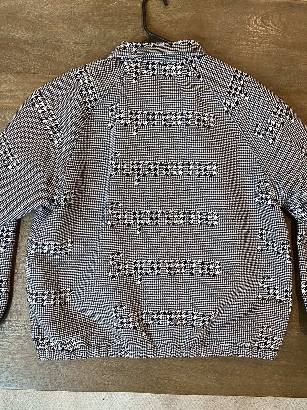 Supreme Supreme Houndstooth Logos Snap Front Jacket (Fall 2020) L Size US L / EU 52-54 / 3 - 7 Thumbnail