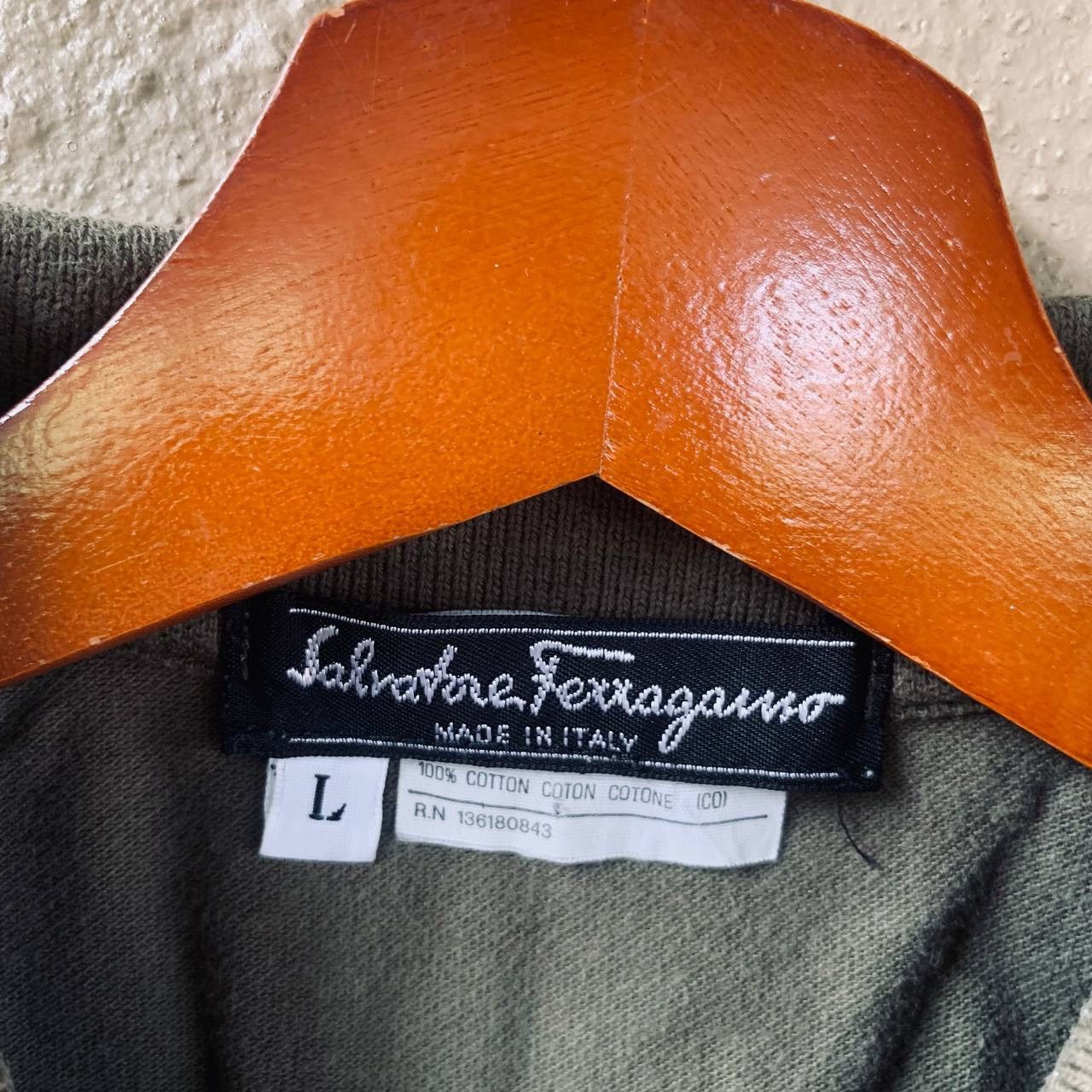 Salvatore Ferragamo Rare Vintage Ferragamo Unisex Boxy/Cropped Pocket Shirt Size US XS / EU 42 / 0 - 3 Thumbnail