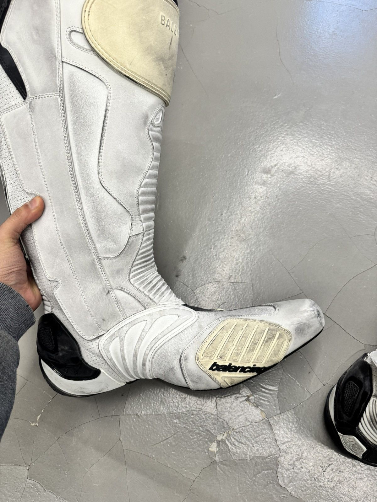 Balenciaga Balenciaga biker boots Size US 10 / EU 43 - 7 Thumbnail