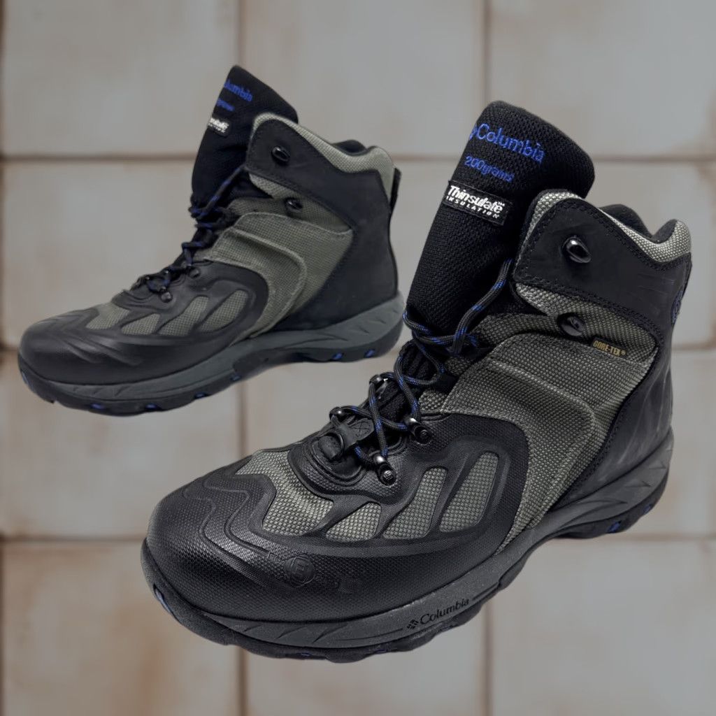 Vintage Columbia Boots Titanium Bugalution GTX Thinsulate Men Size 14 Black / Blue Waterproof Insulated Snow Boot 3M Thinsulate BM1147-046 Mens Size US 14 / EU 47 - 1 Thumbnail