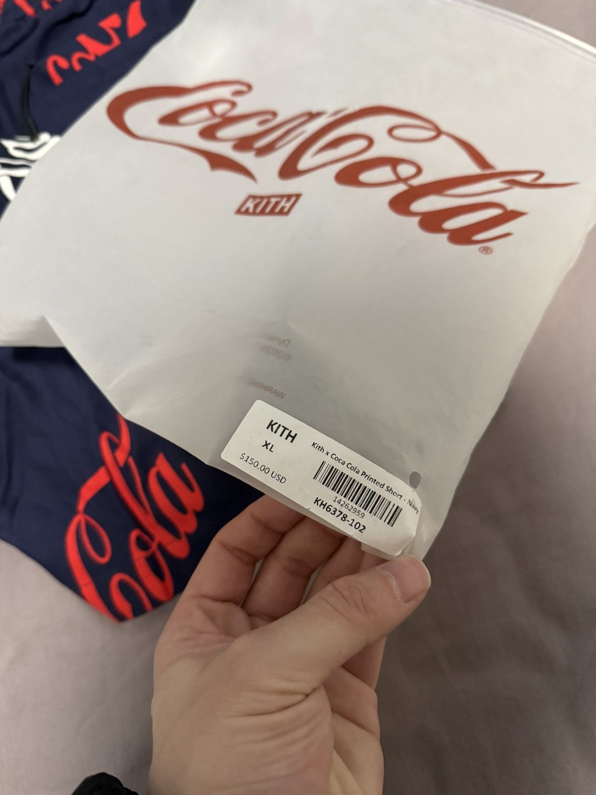 Coca Cola × Kith Kith Coca-Cola printed short navy Size US 36 / EU 52 - 8 Thumbnail