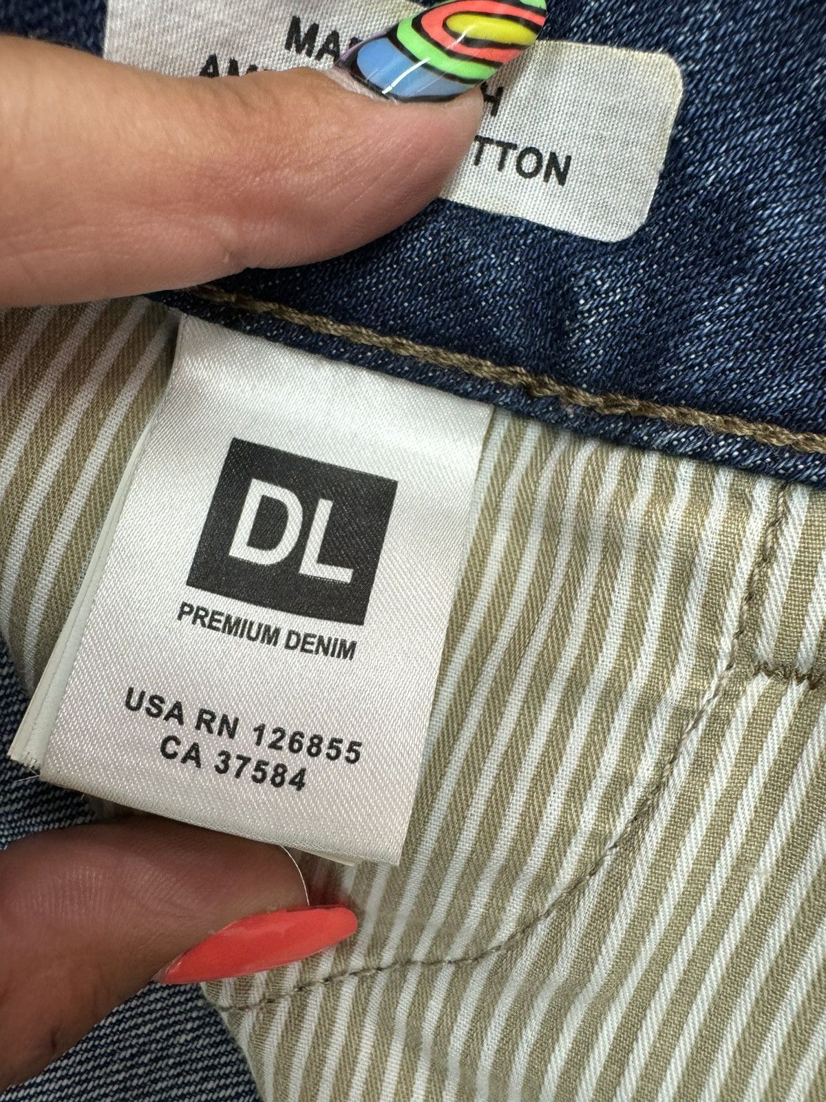 DL1961 DL 1961 Ivy High Rise Premium Denim Shorts Distressed Sz 28 Size 28" / US 6 / IT 42 - 3 Thumbnail