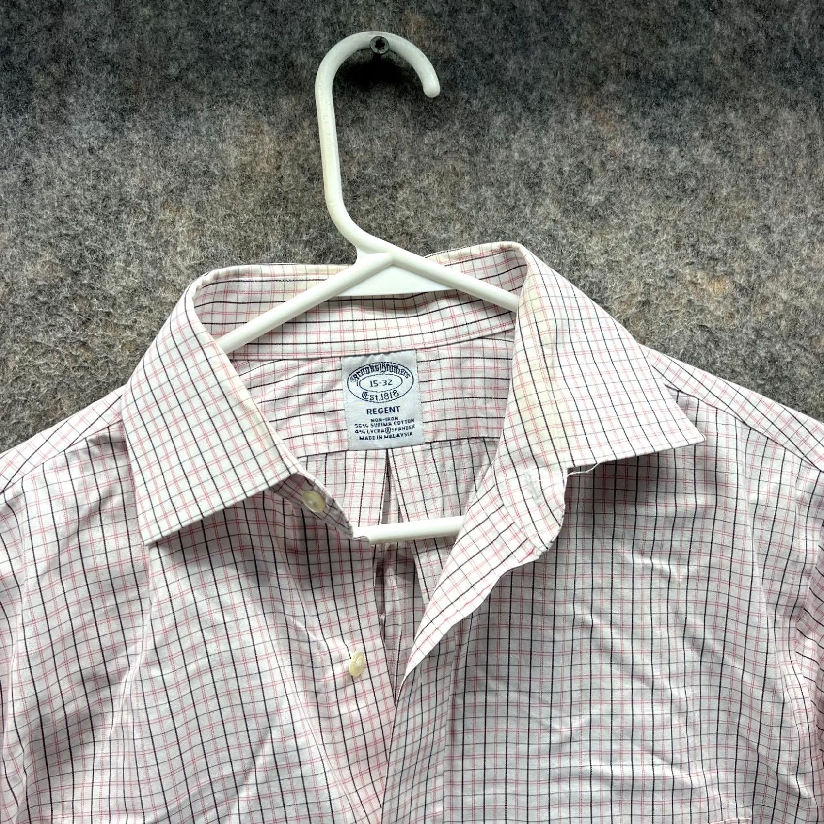 Brooks Brothers VINTAGE Brooks Brothers Shirt Men 15 32 Red Black Regent Button-Down Windowpane Check Shirt Size US M / EU 48-50 / 2 - 7 Thumbnail