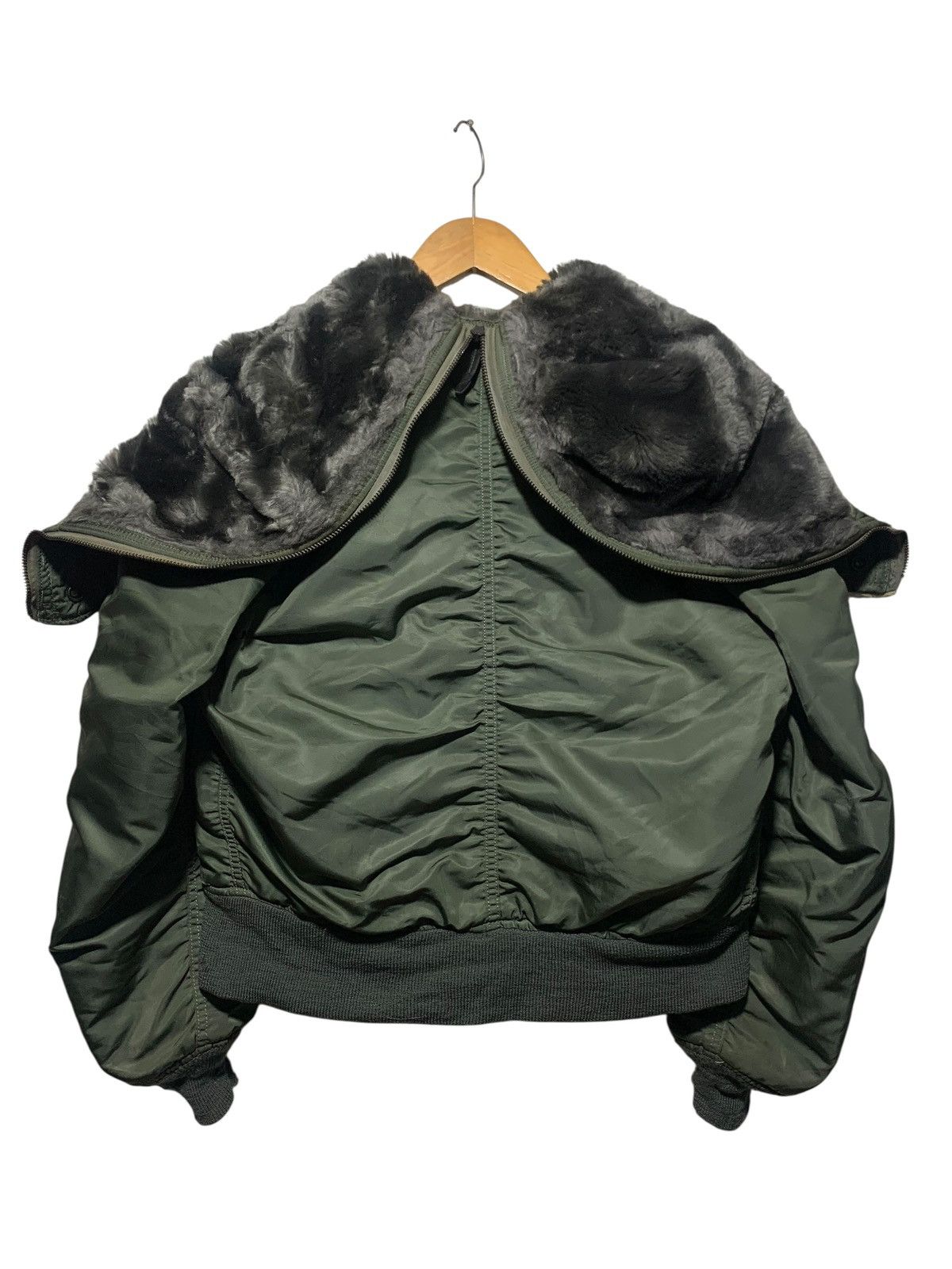 Alpha Industries Vintage Alpha Industries N2B bomber fur jacket Size US M / EU 48-50 / 2 - 10 Thumbnail