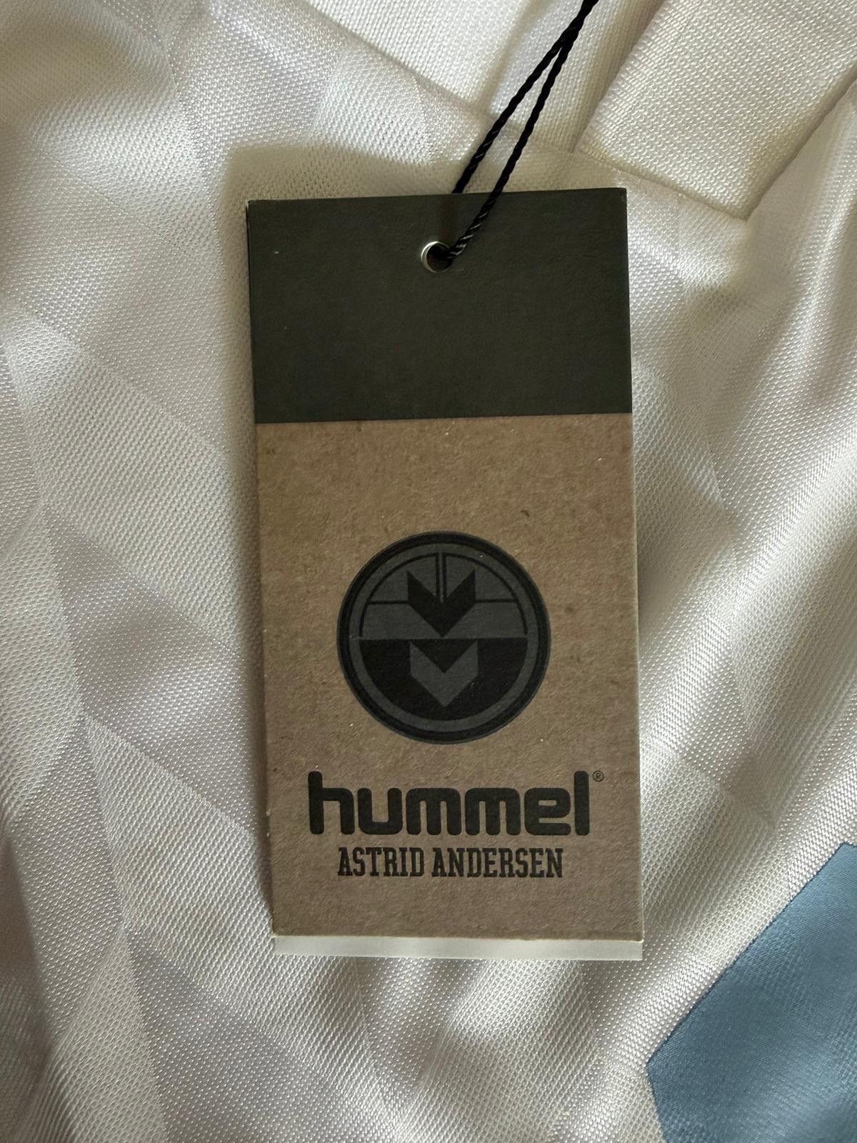 Hummel Hummel x Astrid Andersen hmINIELS Newstock Tee White Blue M Size US S / EU 44-46 / 1 - 4 Thumbnail