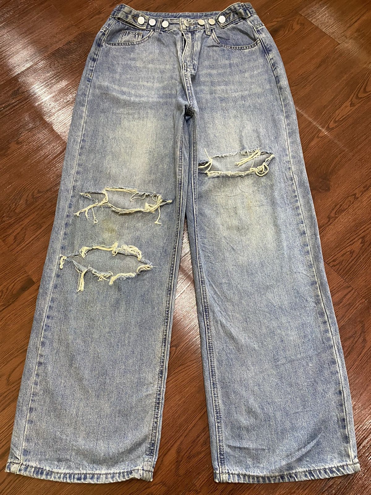 Other Vintage Japanese Blue Faded Wash Distressed Baggy Jeans Size US 28 / EU 44 - 1 Thumbnail
