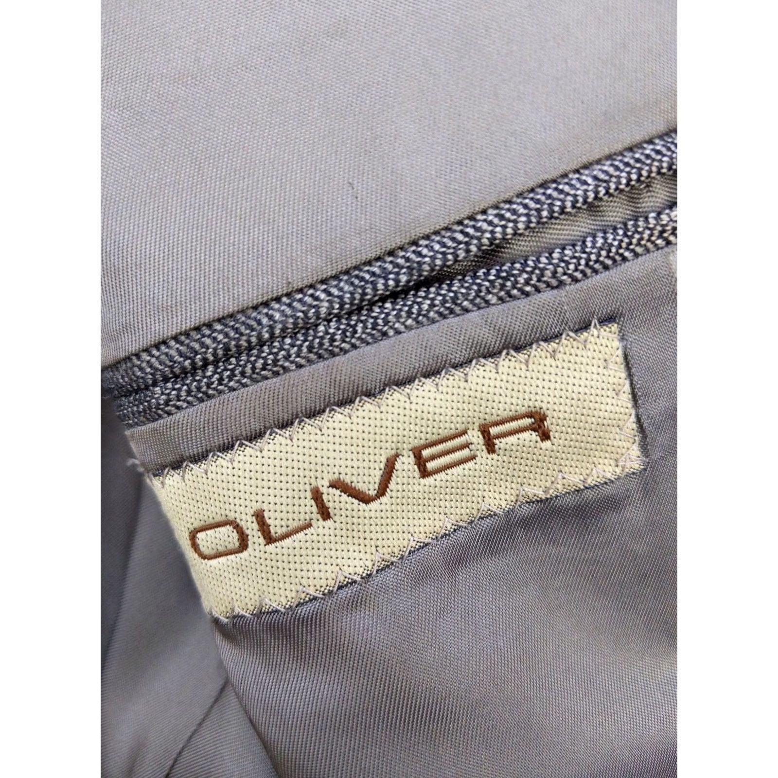 Olive VINTAGE Oliver Mens 44 Wool Herringbone Sport Coat 2 Piece Gray Notch Lapel Two-Button 90s Preppy Business Casual Formal Wedding Mens Size US S / EU 44-46 / 1 - 5 Thumbnail