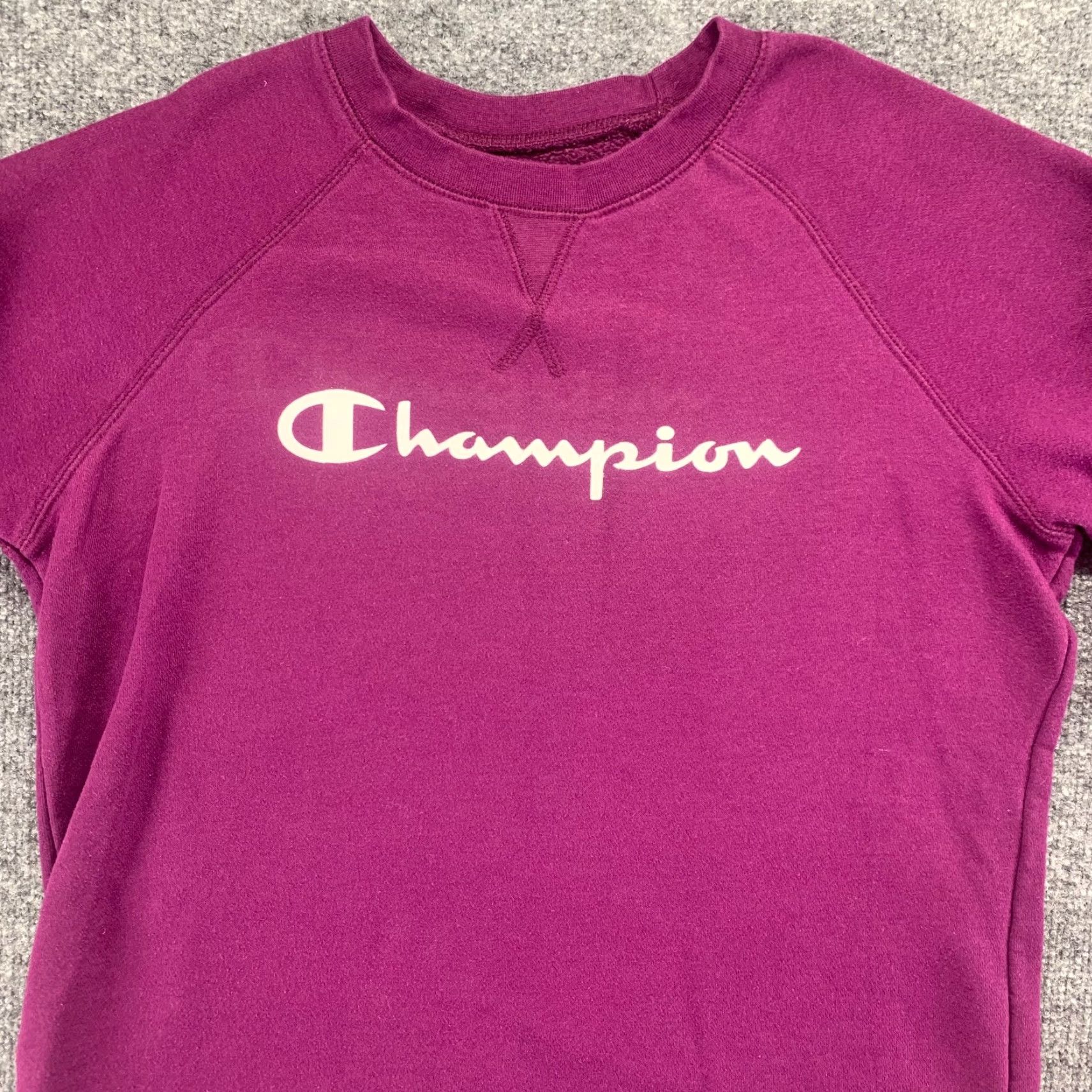 Champion Champion Sweatshirt Womens Medium Purple Pullover Long Sleeve Athletic Logo Size M / US 6-8 / IT 42-44 - 3 Thumbnail